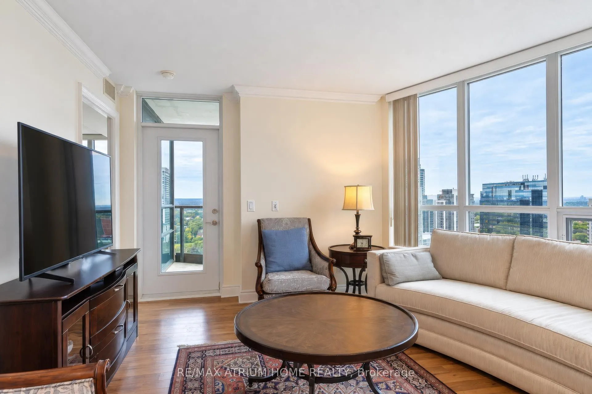 25 Greenview Avenue #2320