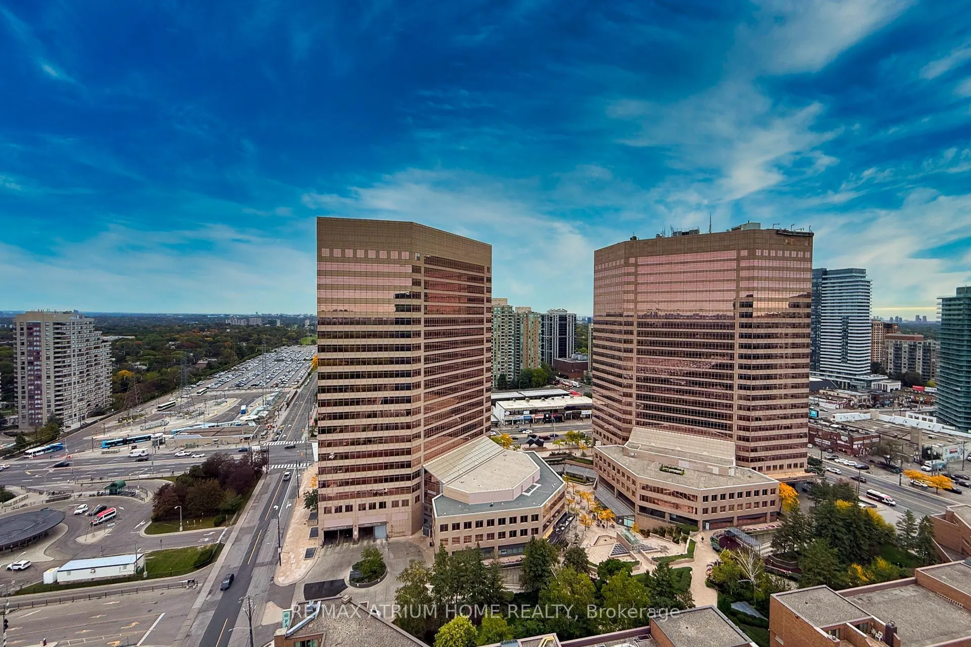 25 Greenview Avenue #2320