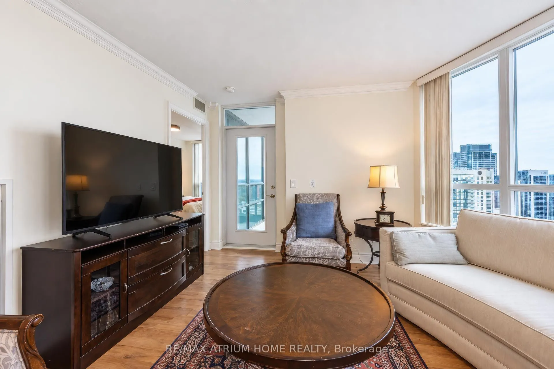 25 Greenview Avenue #2320