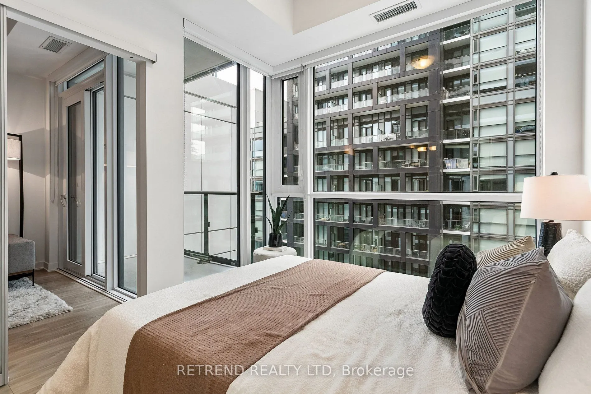 70 Princess Street #1725