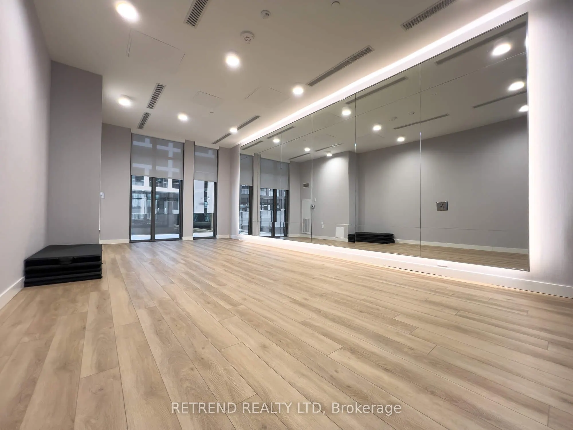 70 Princess Street #1725