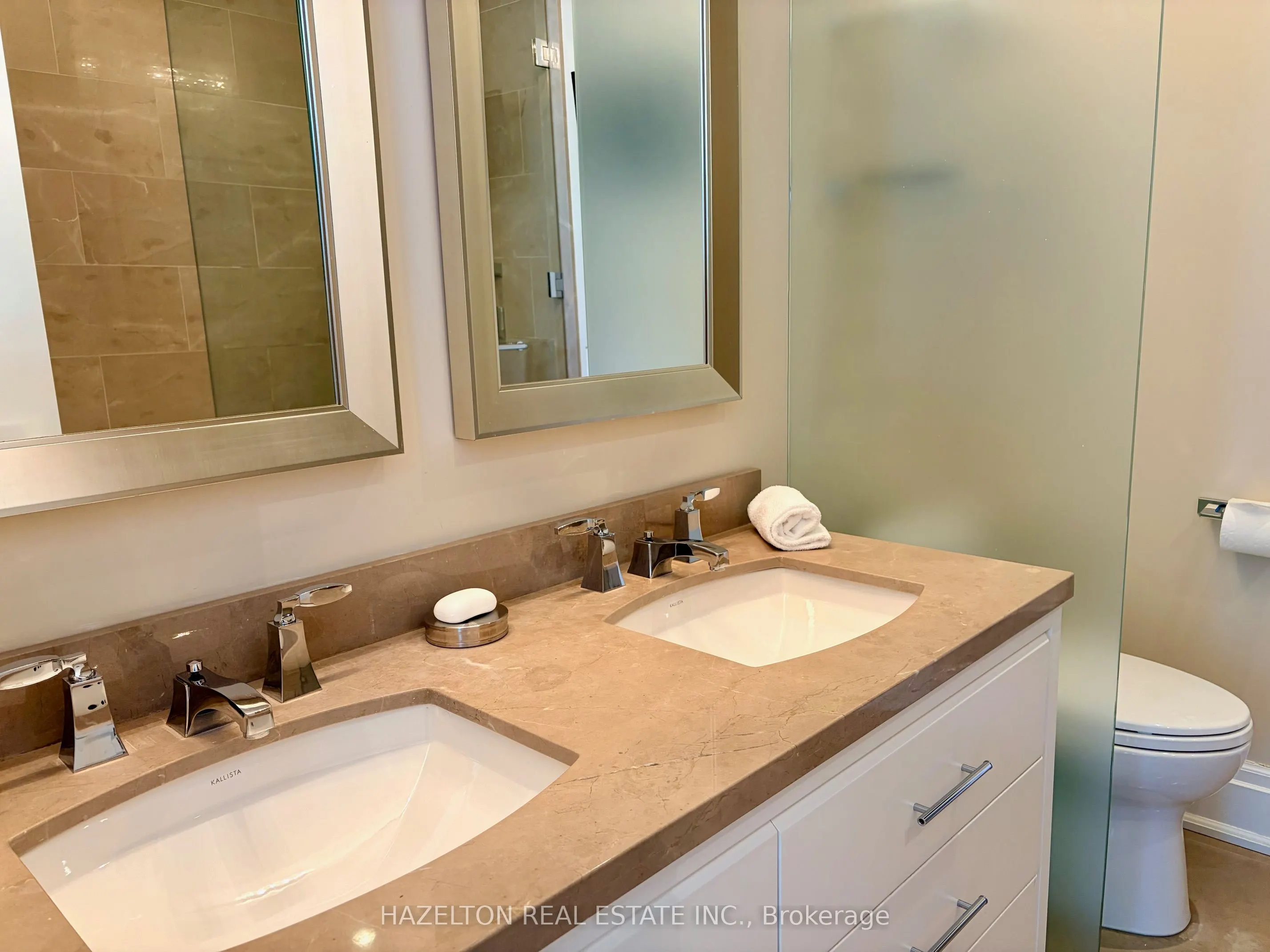 55 Scollard Street #902
