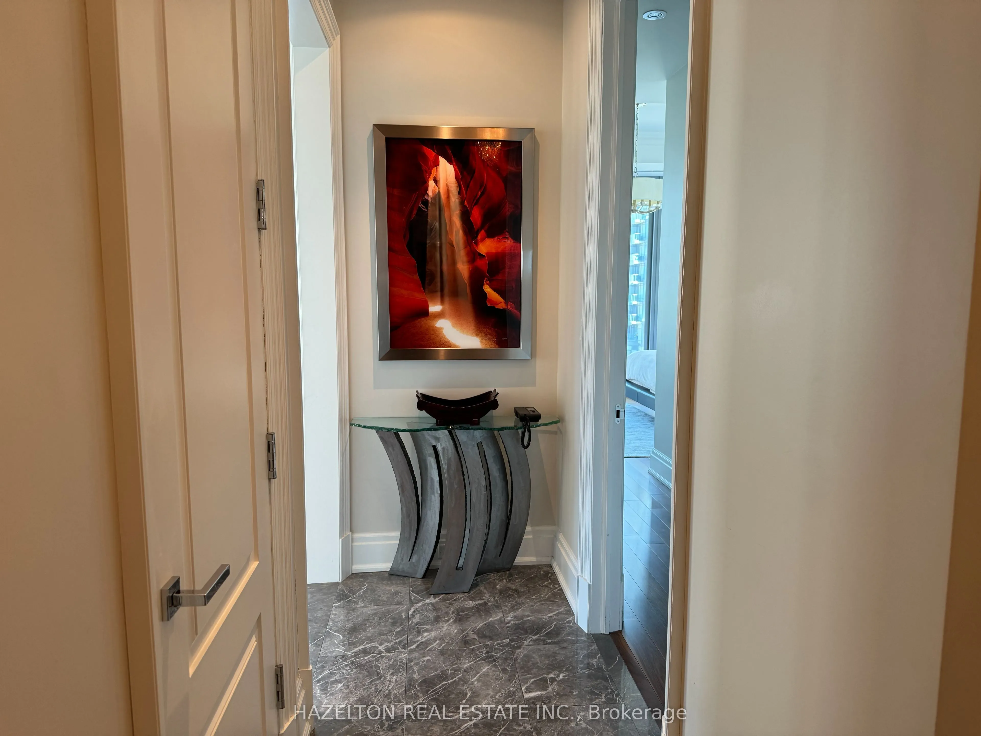 55 Scollard Street #902