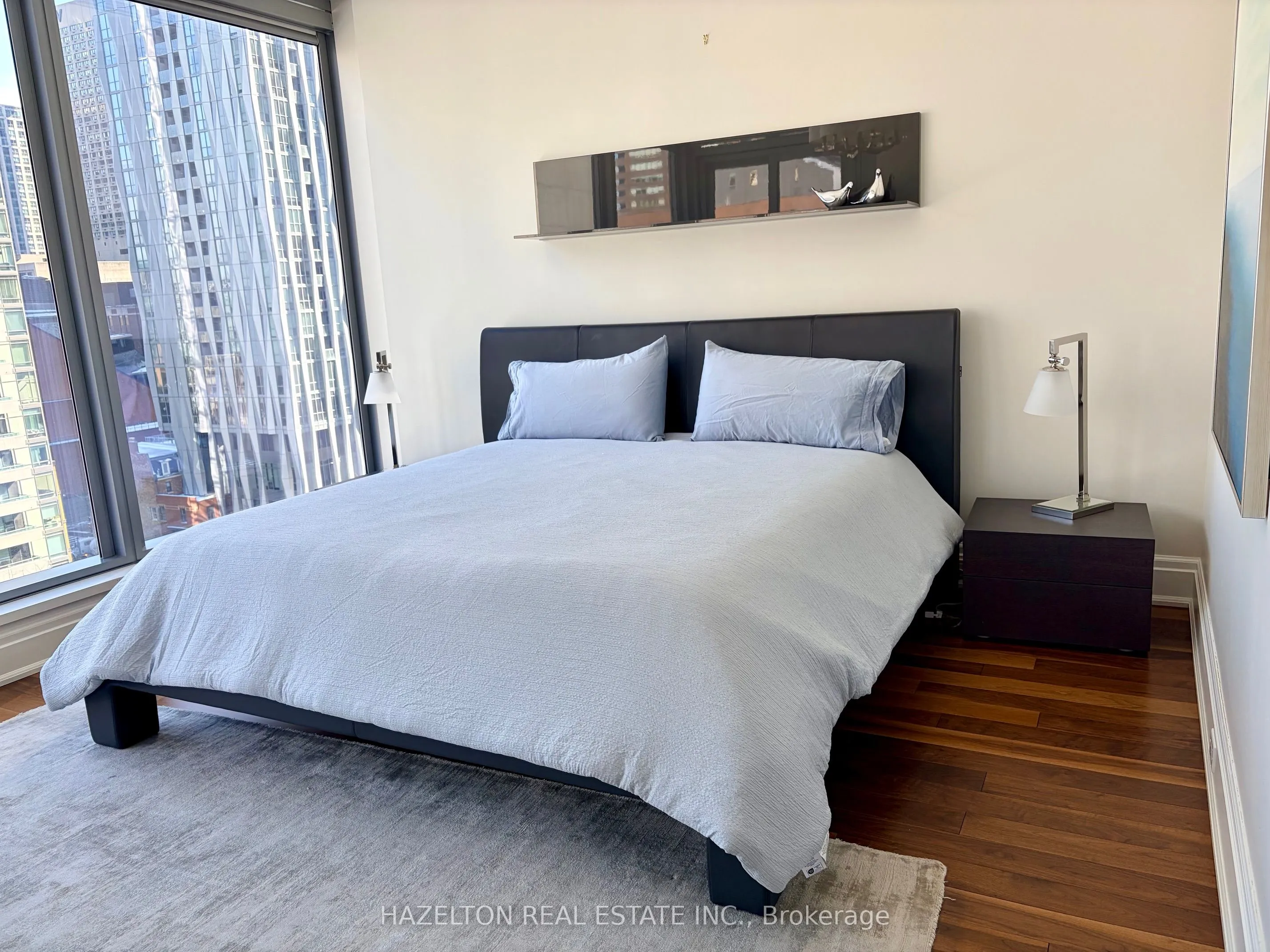 55 Scollard Street #902