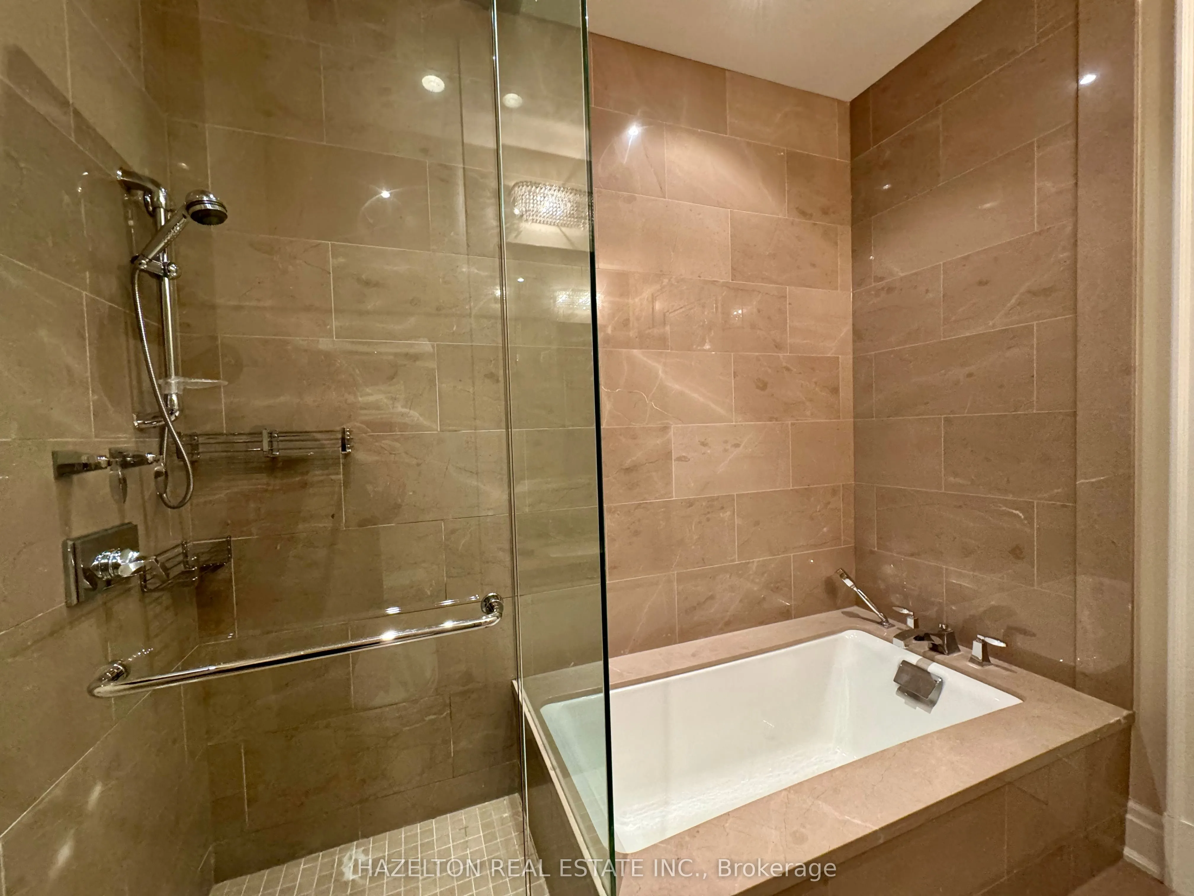 55 Scollard Street #902