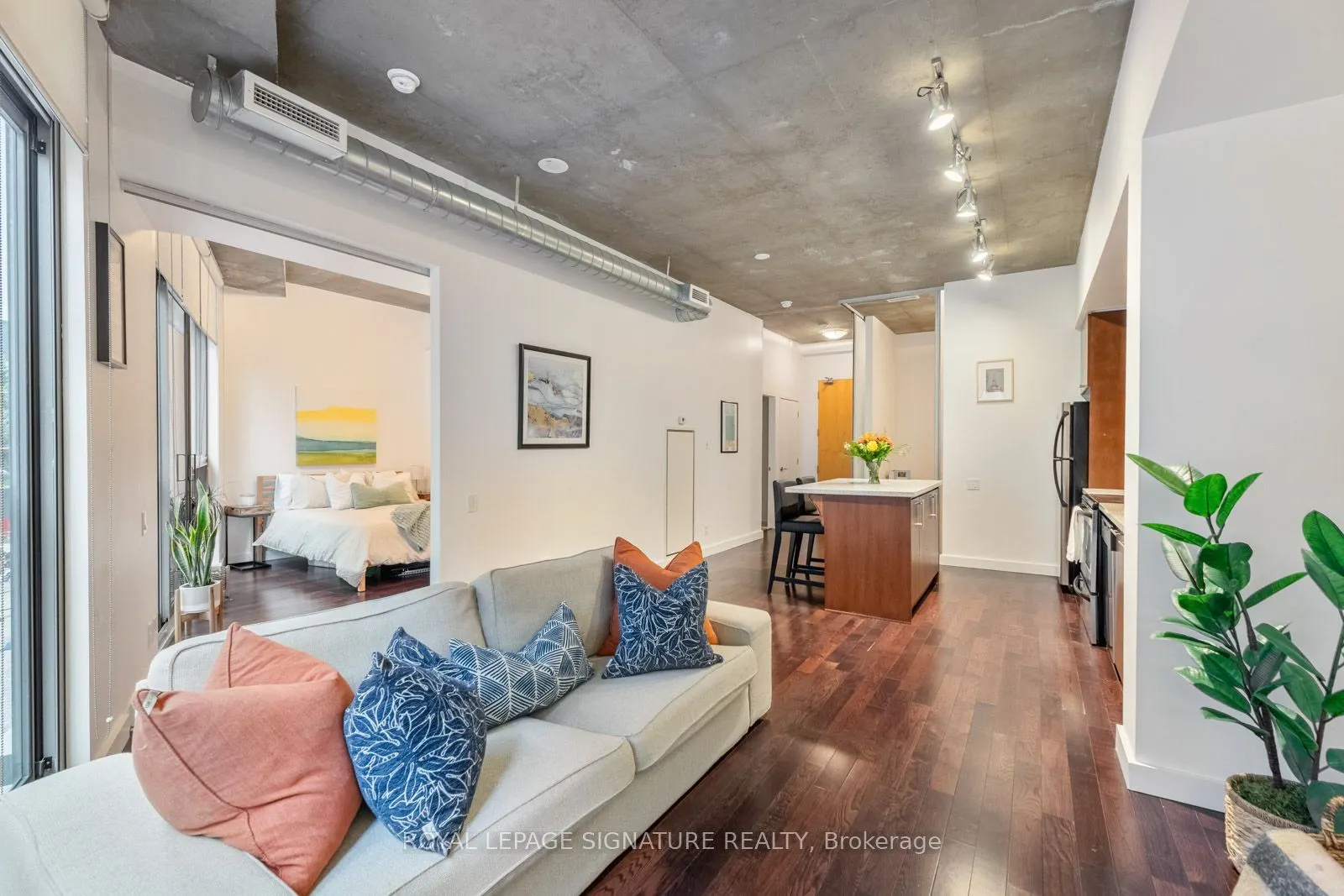 33 Mill Street #210