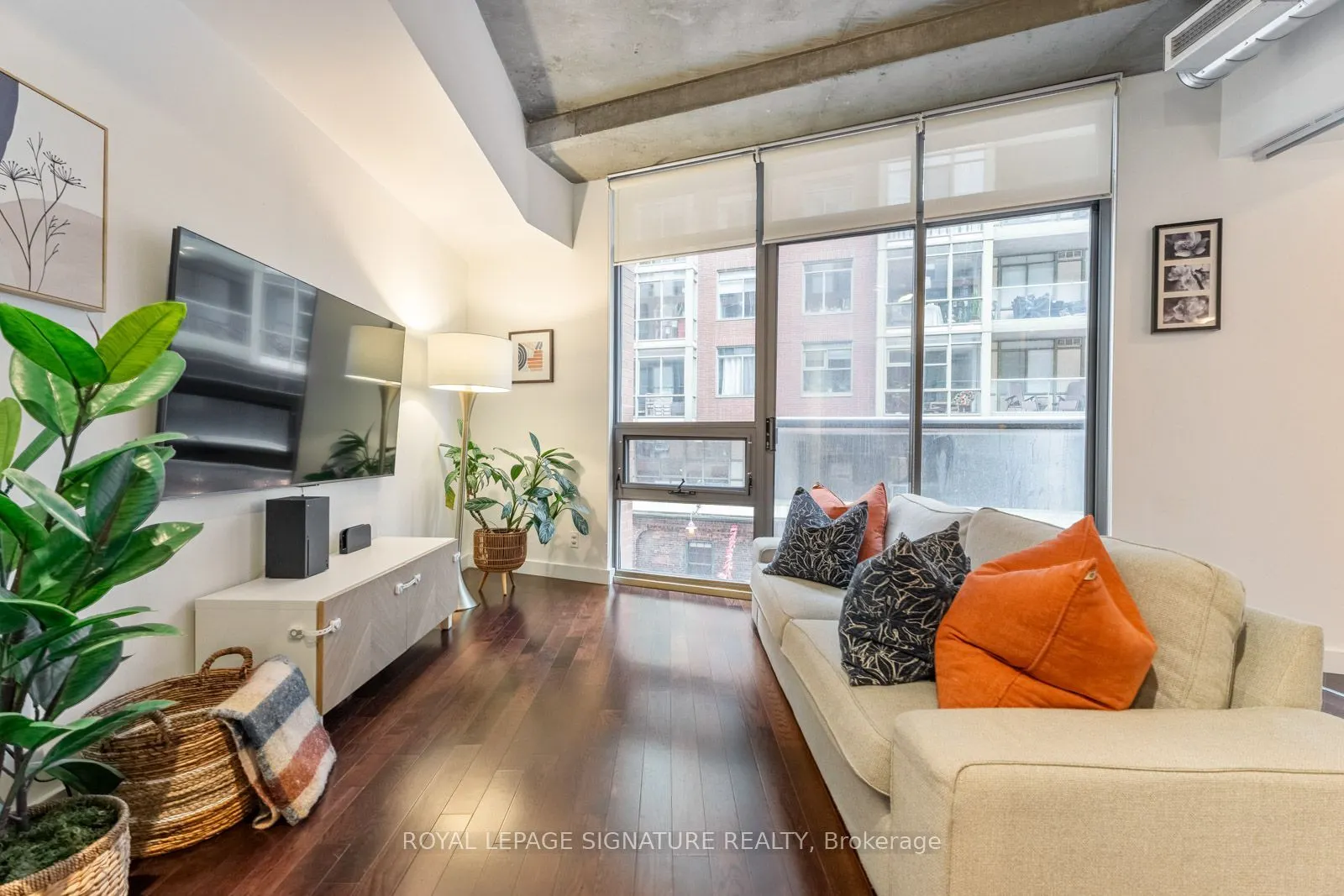 33 Mill Street #210