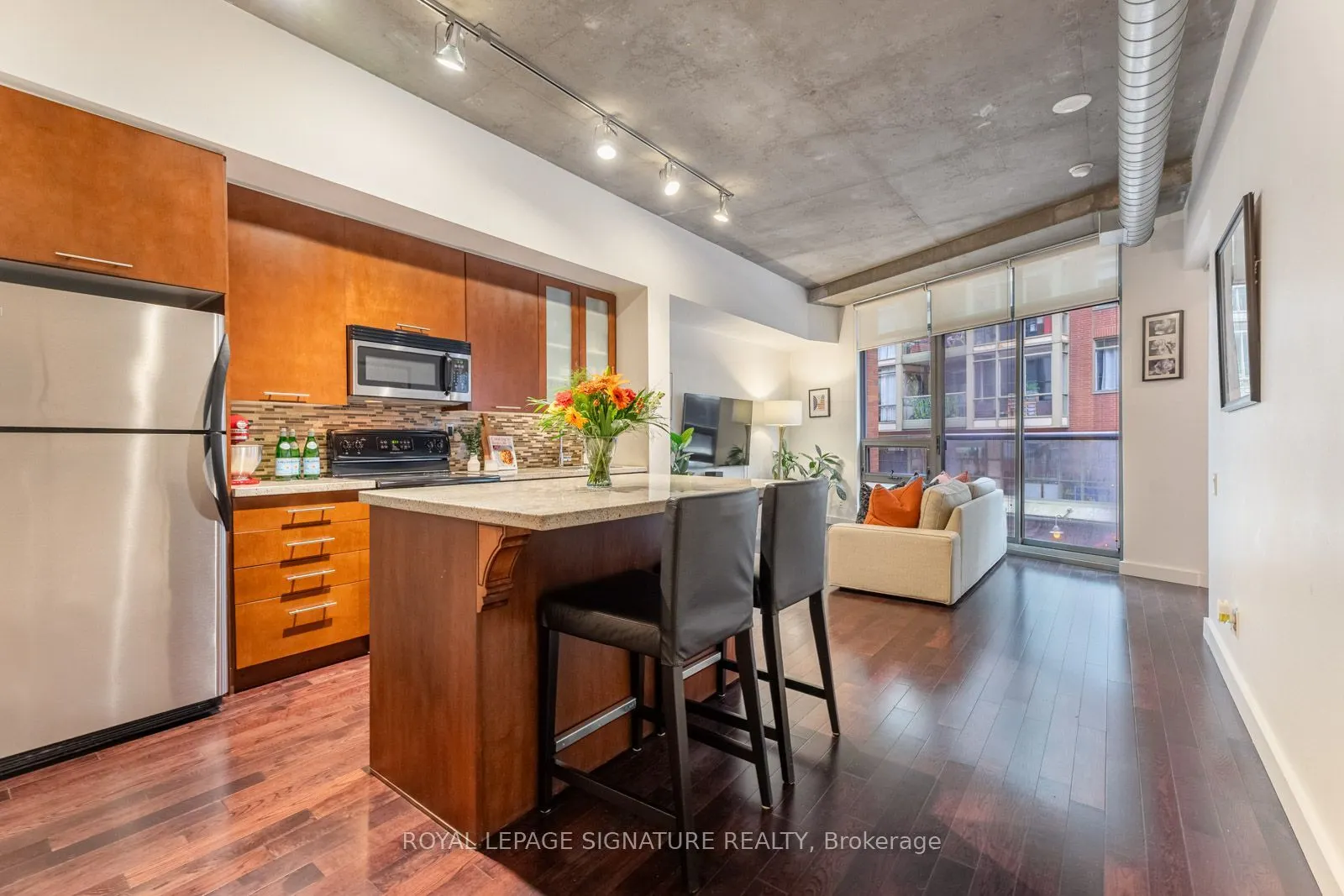 33 Mill Street #210