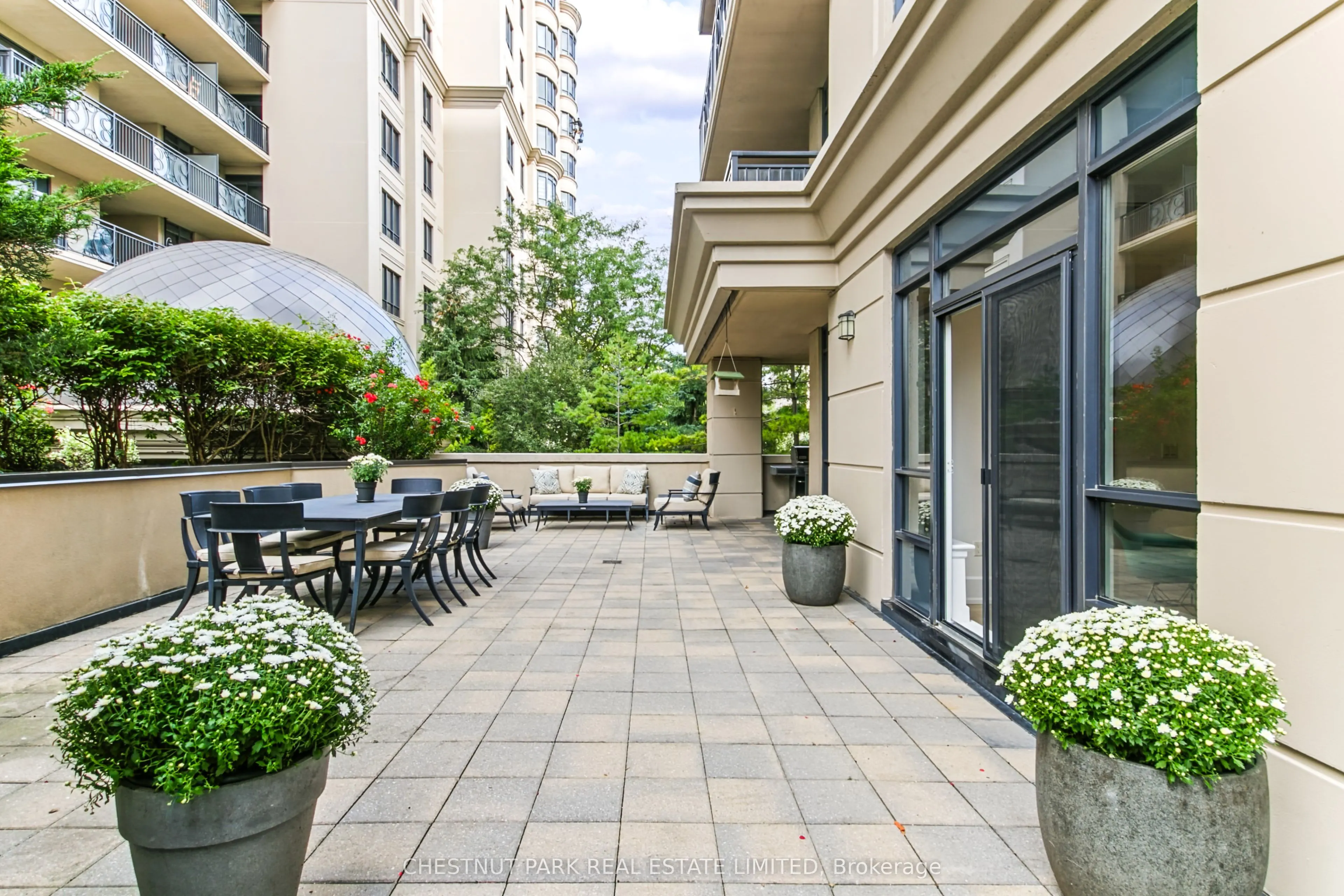 660 Sheppard Avenue E #203B