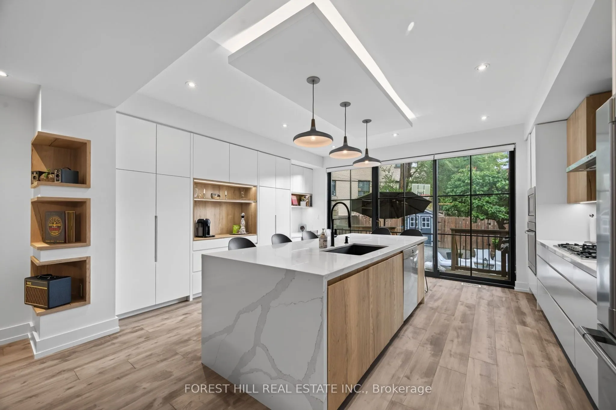 309 Wychwood Avenue