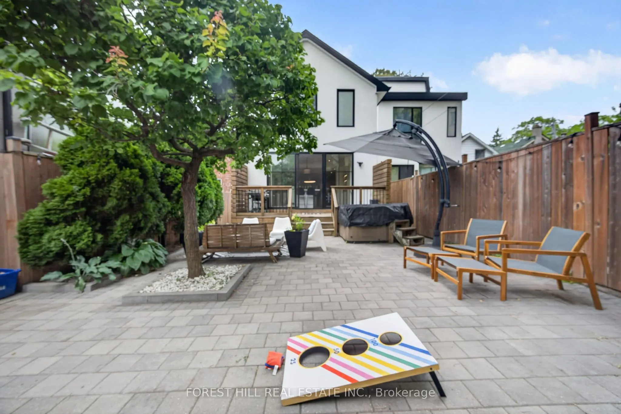 309 Wychwood Avenue