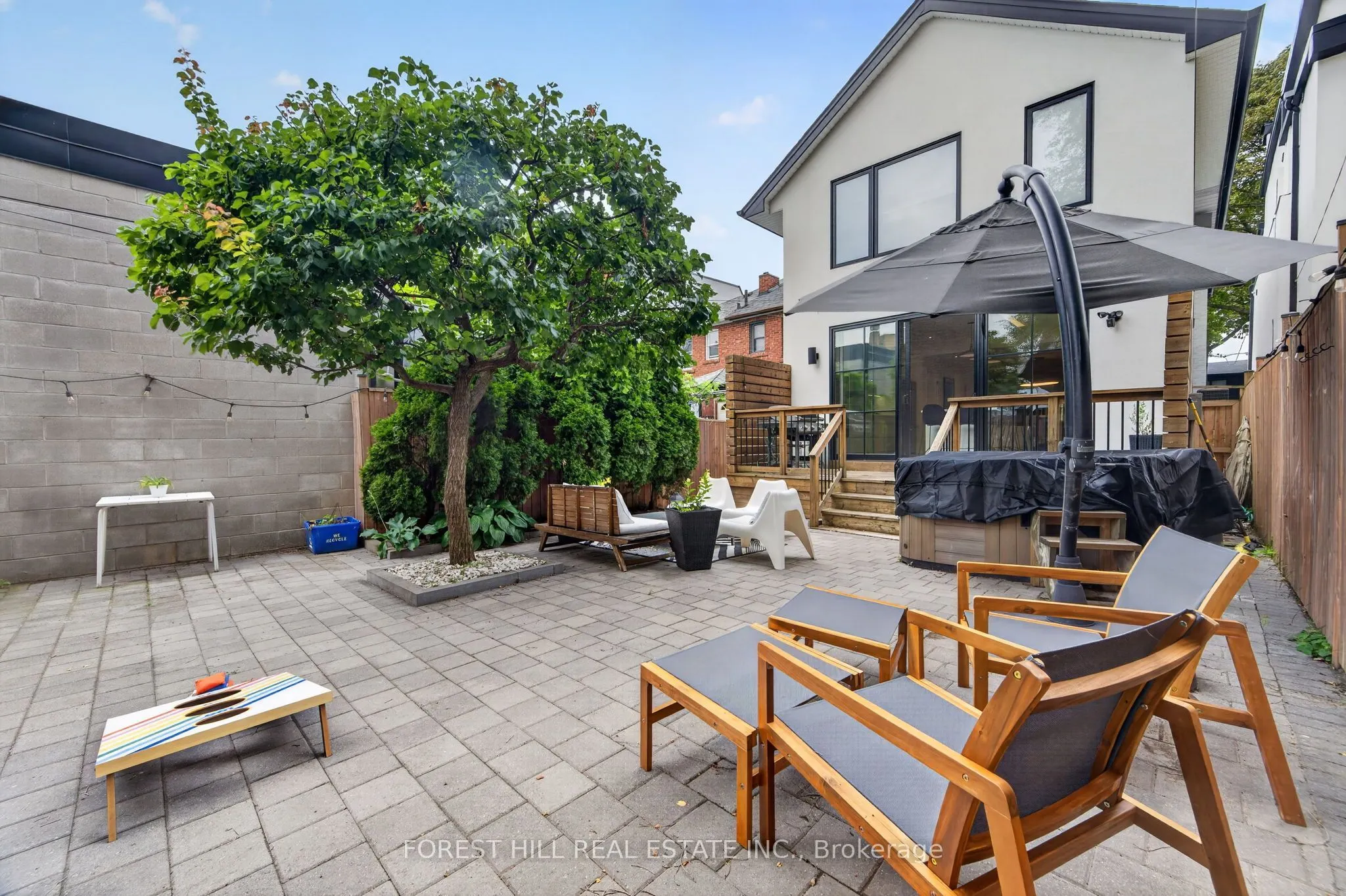 309 Wychwood Avenue