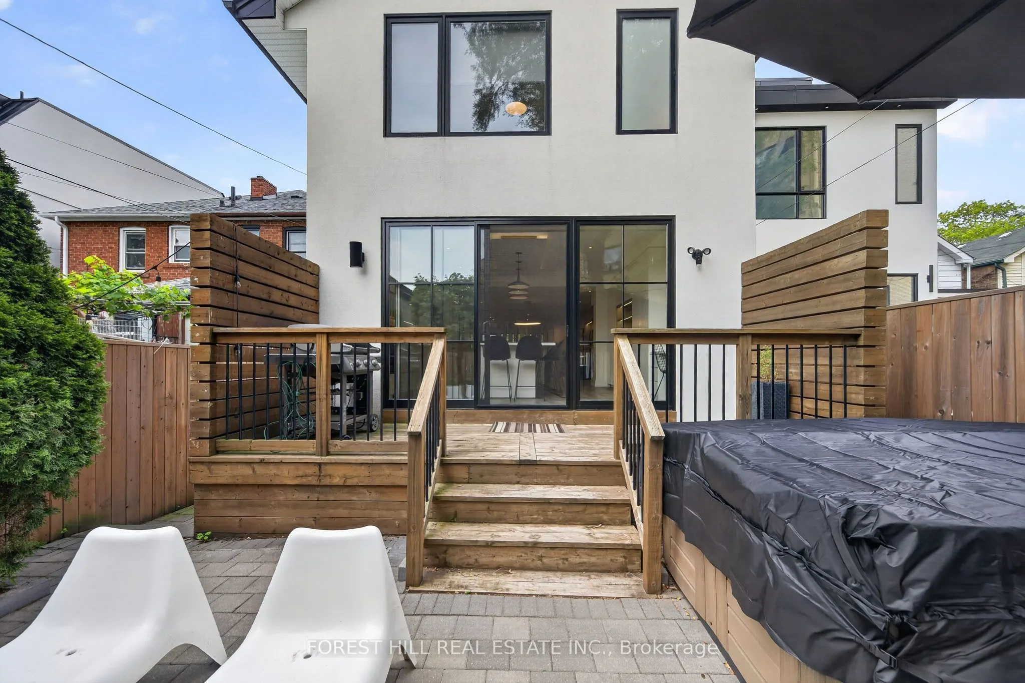 309 Wychwood Avenue
