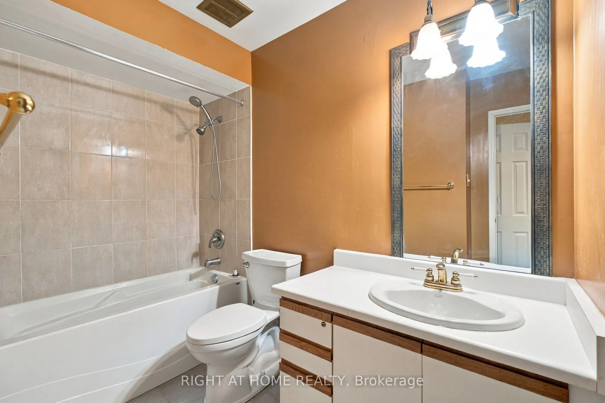 4001 Don Mills Road #148