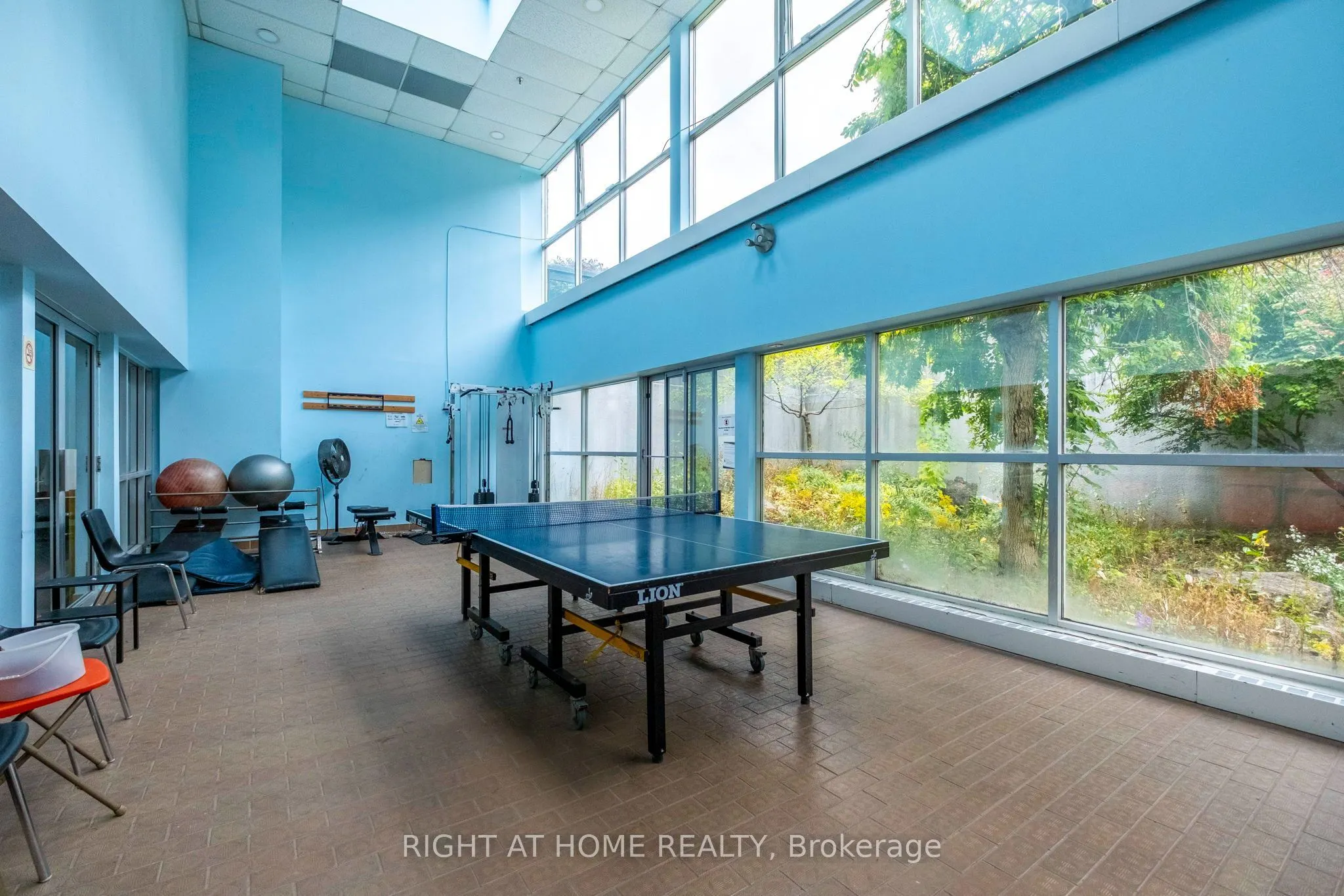 4001 Don Mills Road #148