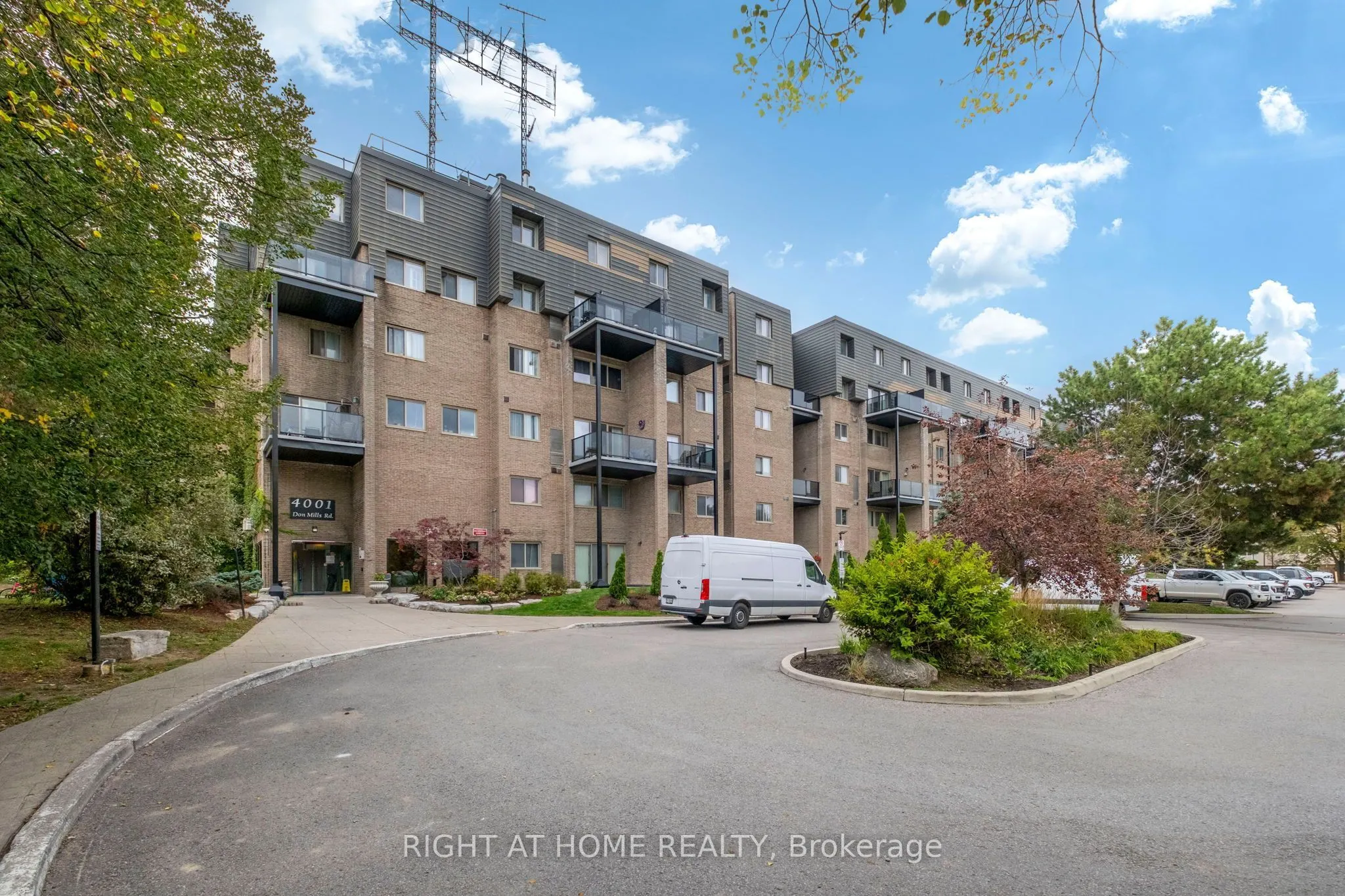 4001 Don Mills Road #148