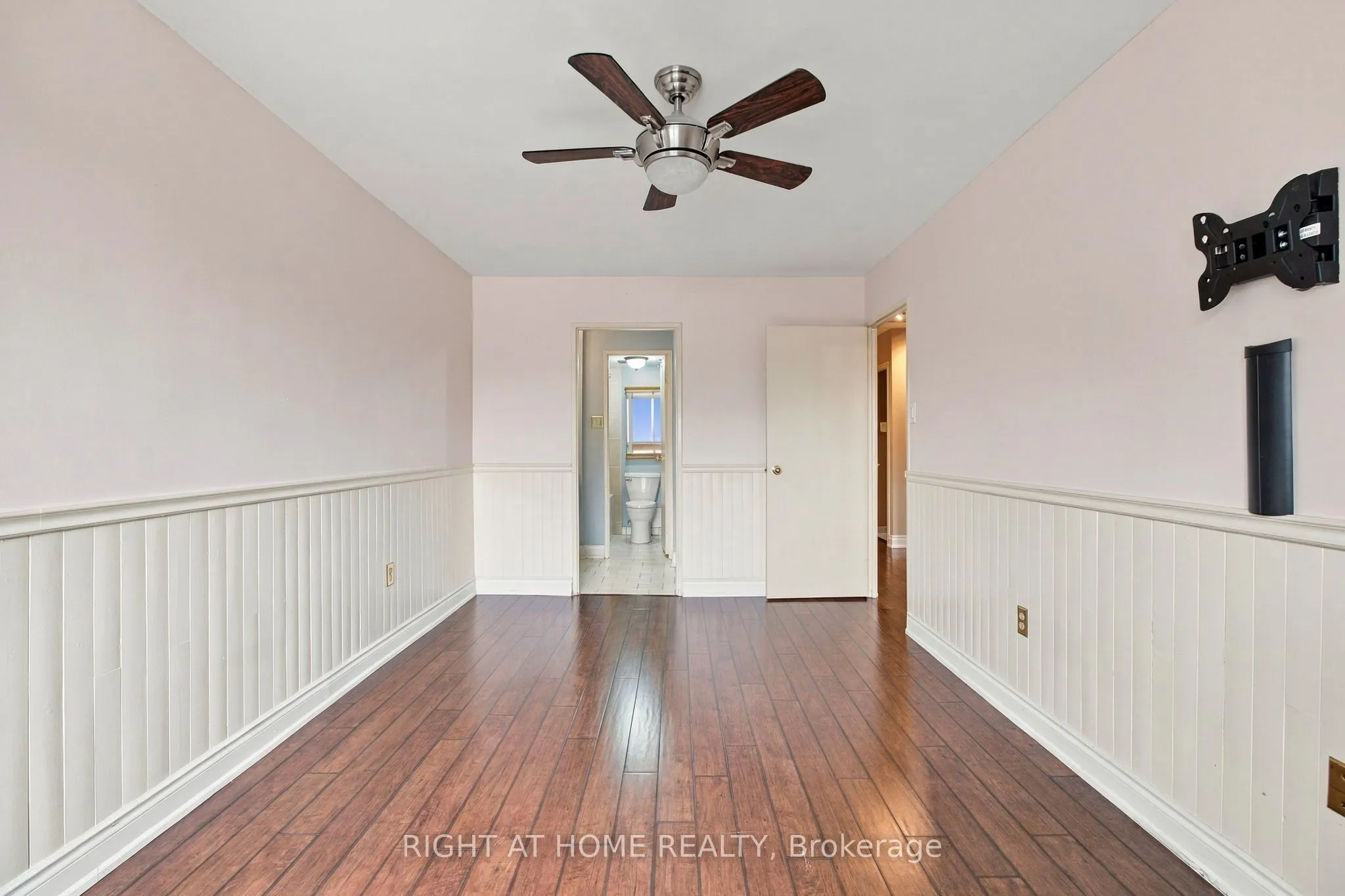4001 Don Mills Road #148