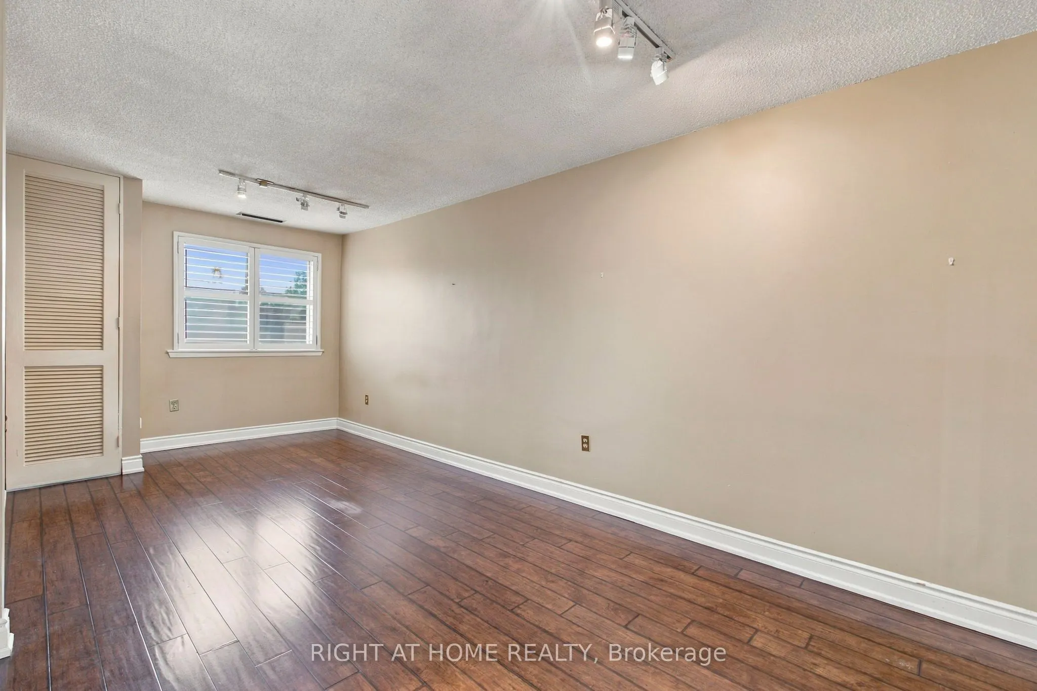 4001 Don Mills Road #148