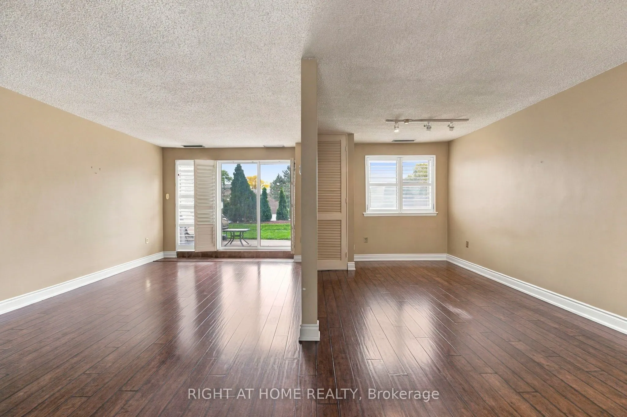 4001 Don Mills Road #148