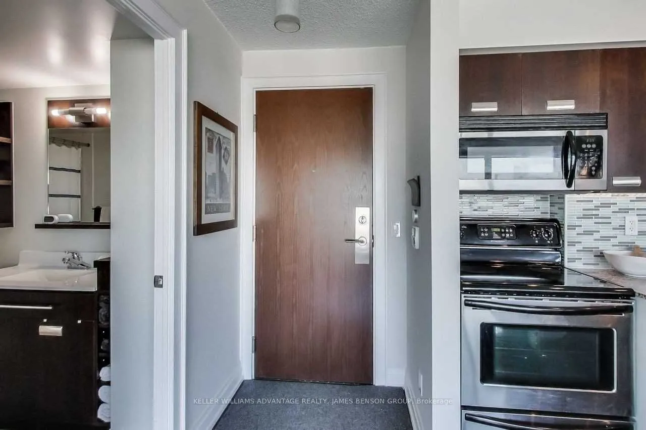80 Western Battery Road #1107