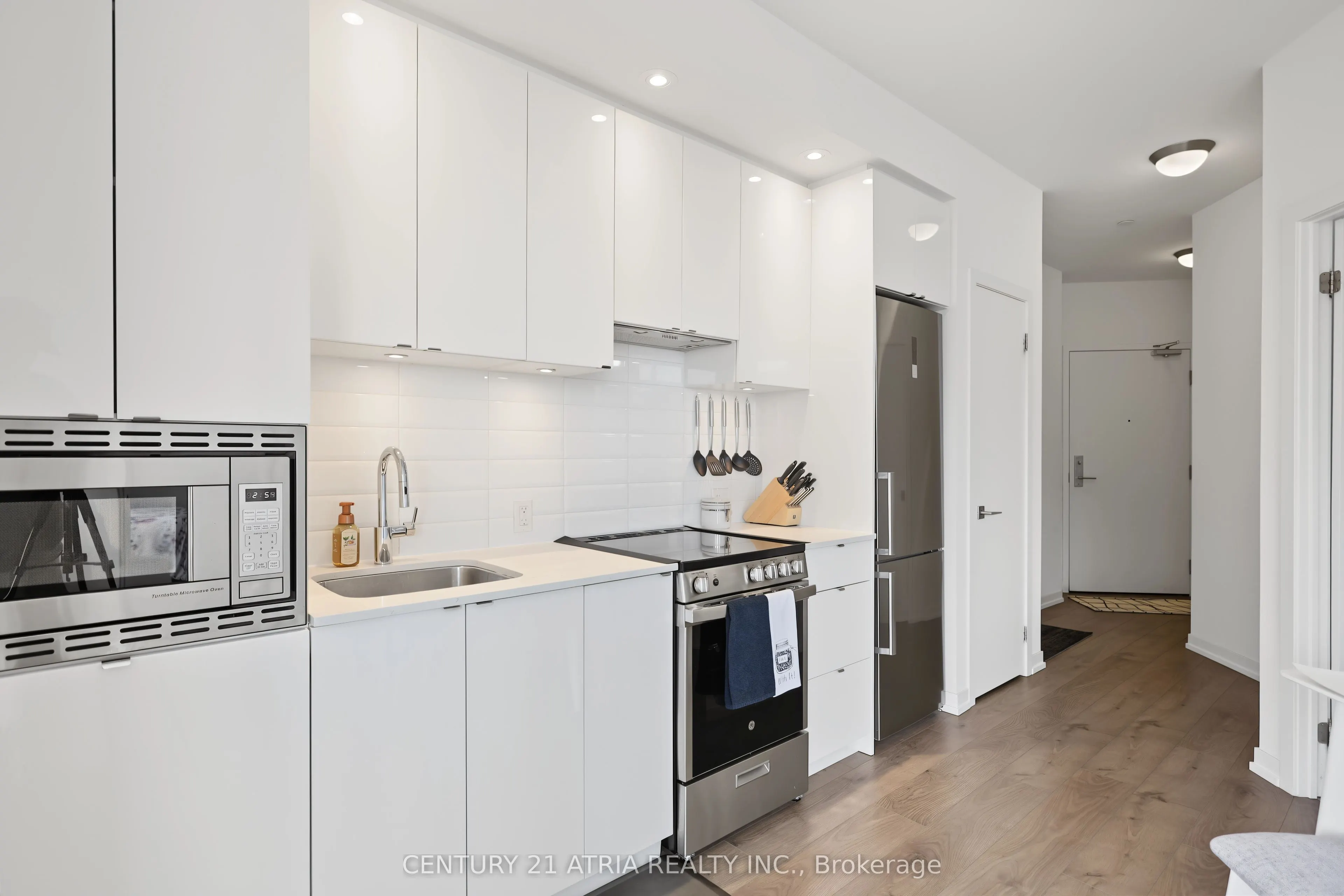 49 East Liberty Street #2607