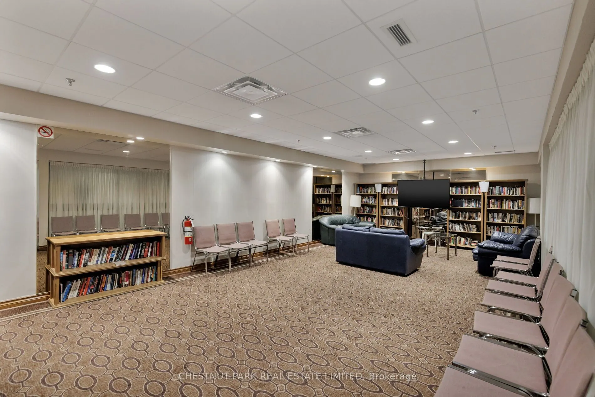 1177 Yonge Street #516
