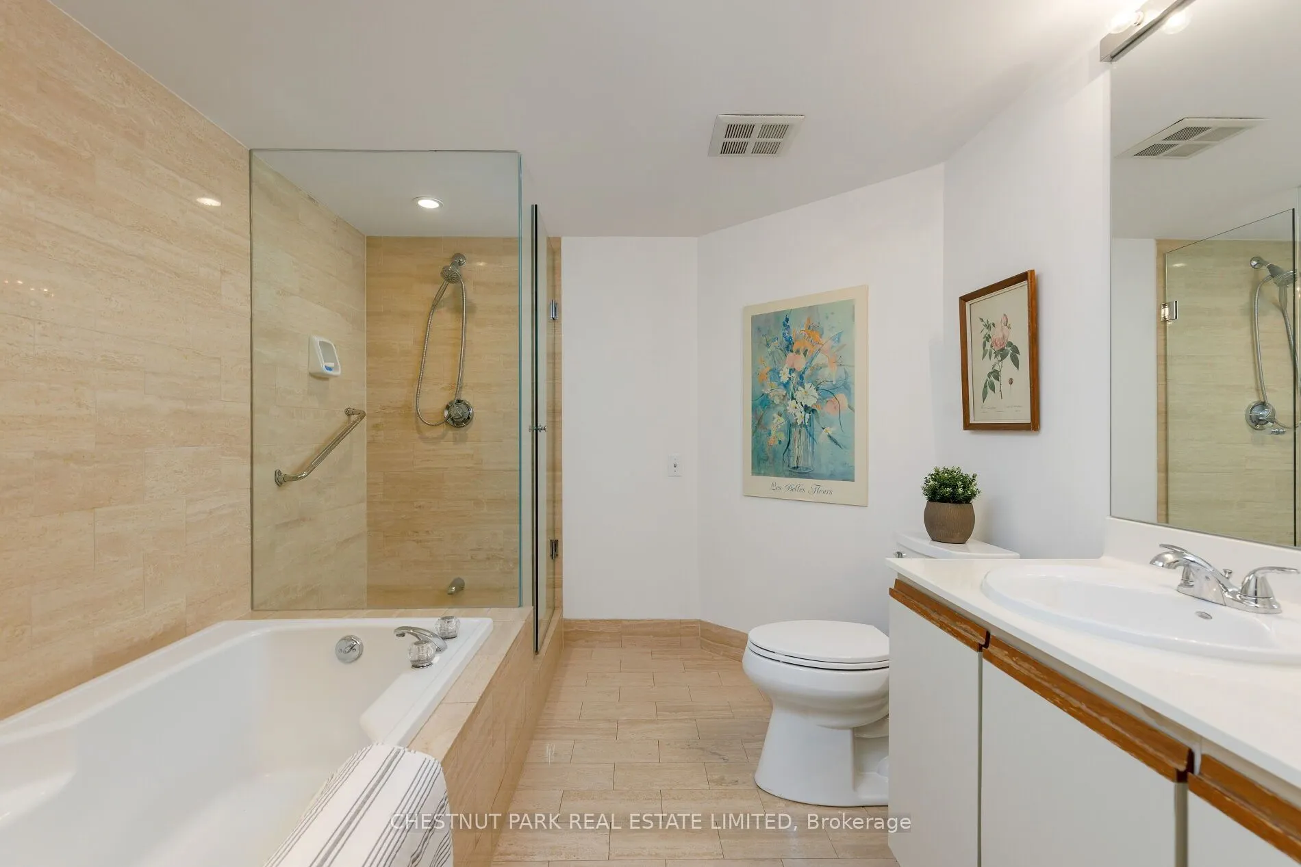 1177 Yonge Street #516