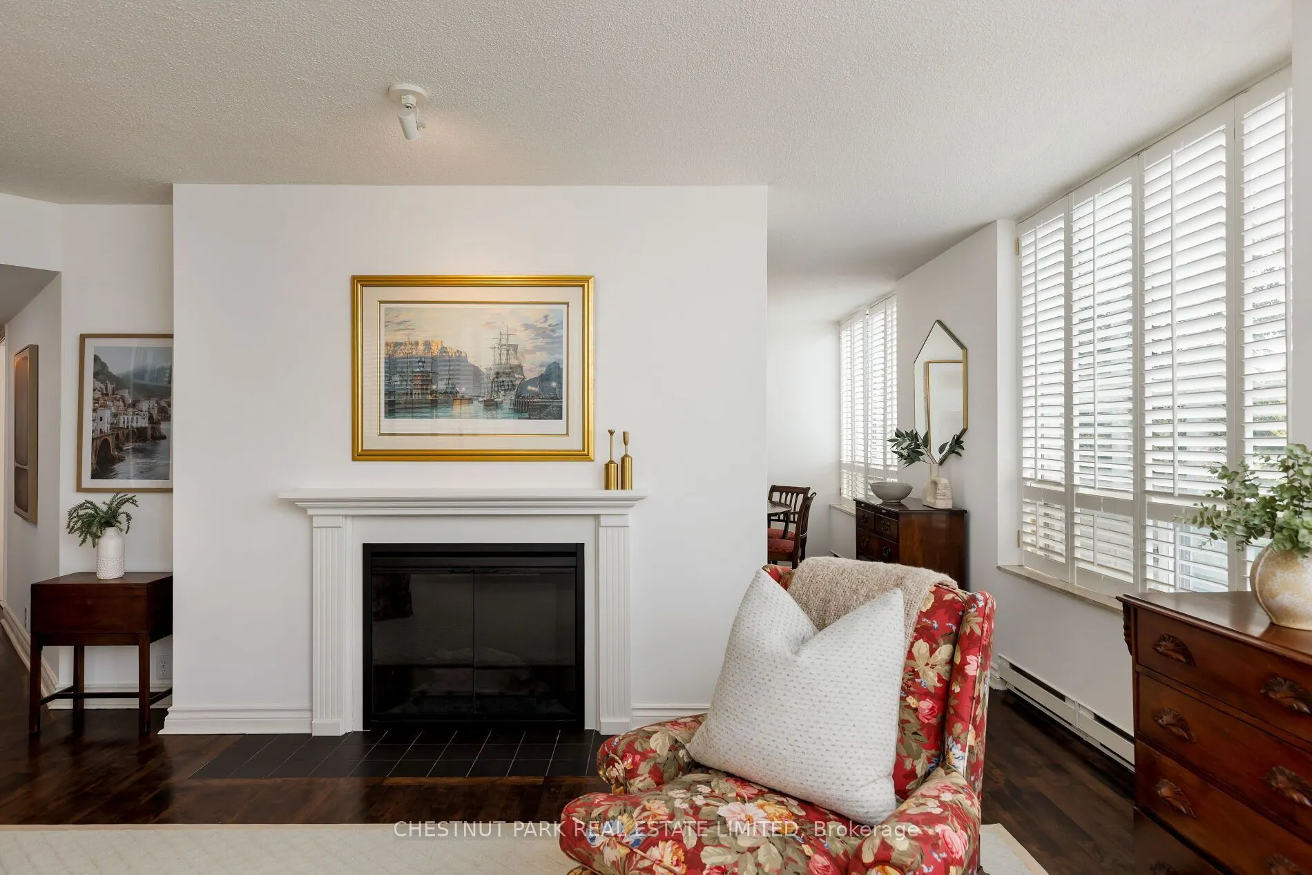 1177 Yonge Street #516