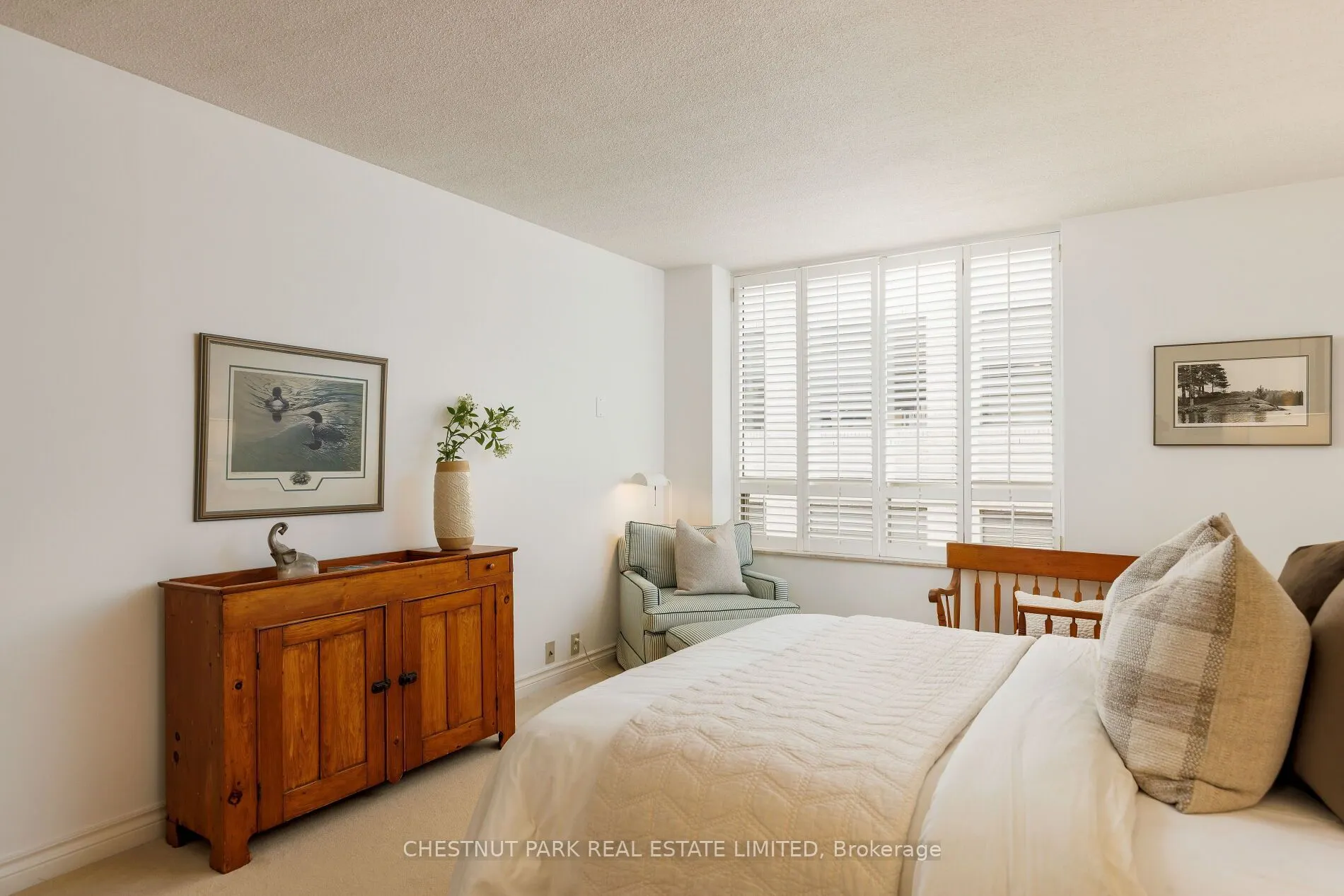 1177 Yonge Street #516