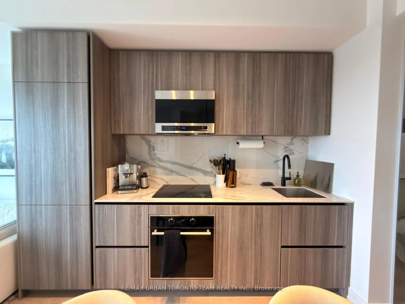 127 Broadway Avenue #3013