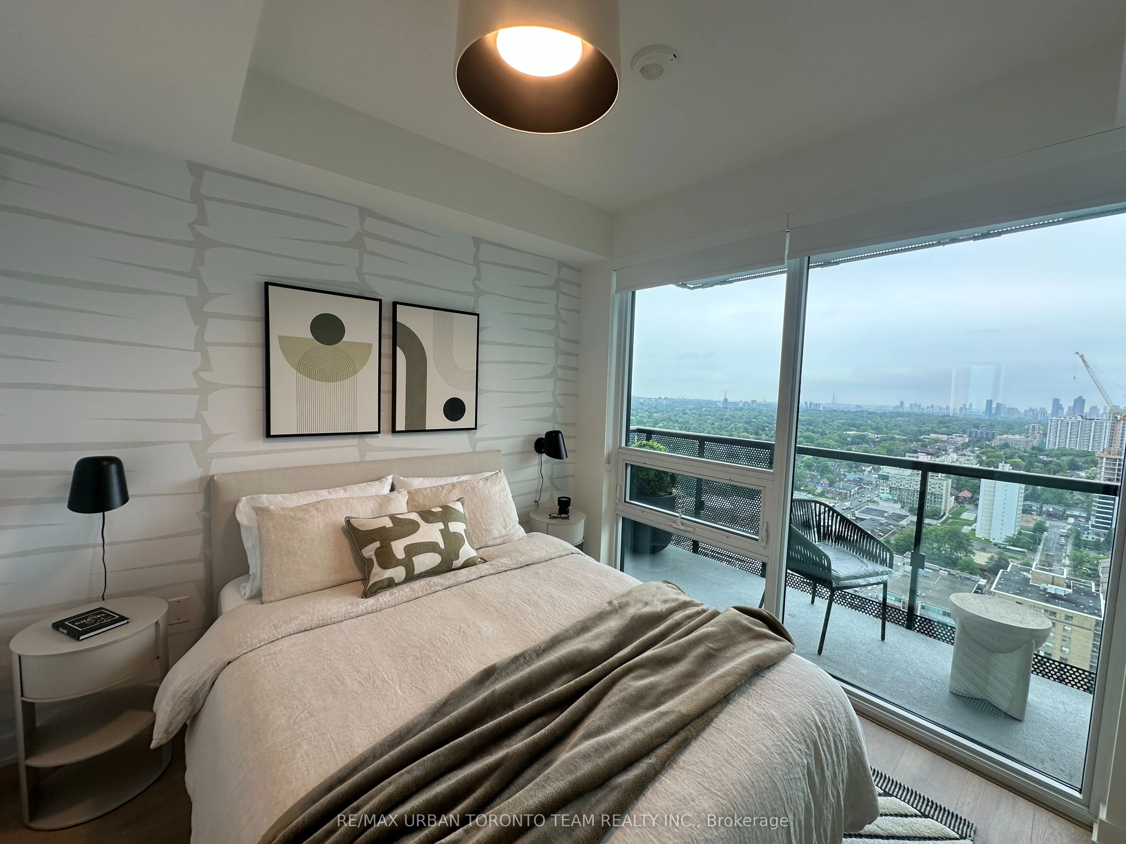 127 Broadway Avenue #3013