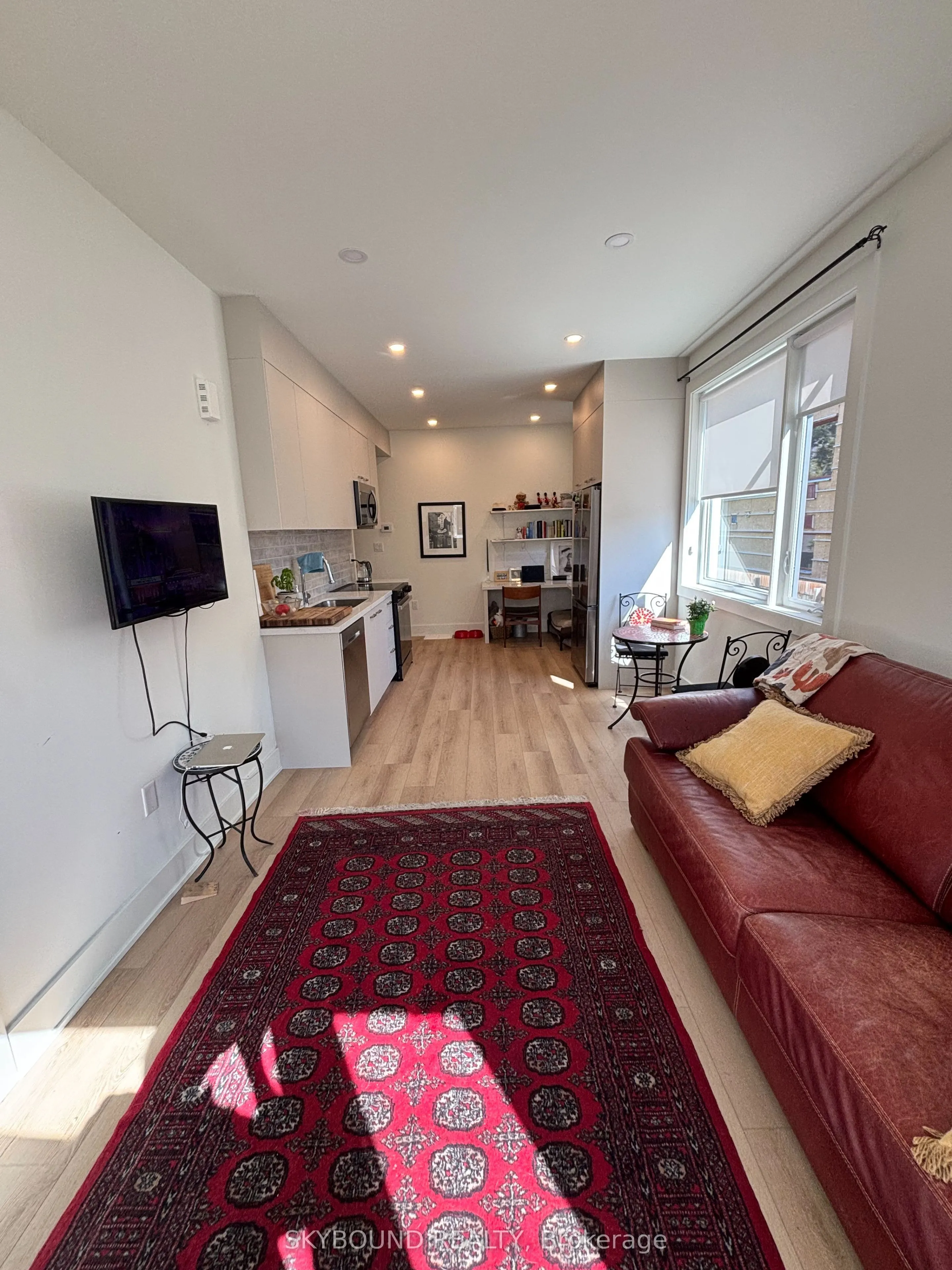 45 Bellevue Avenue #2B
