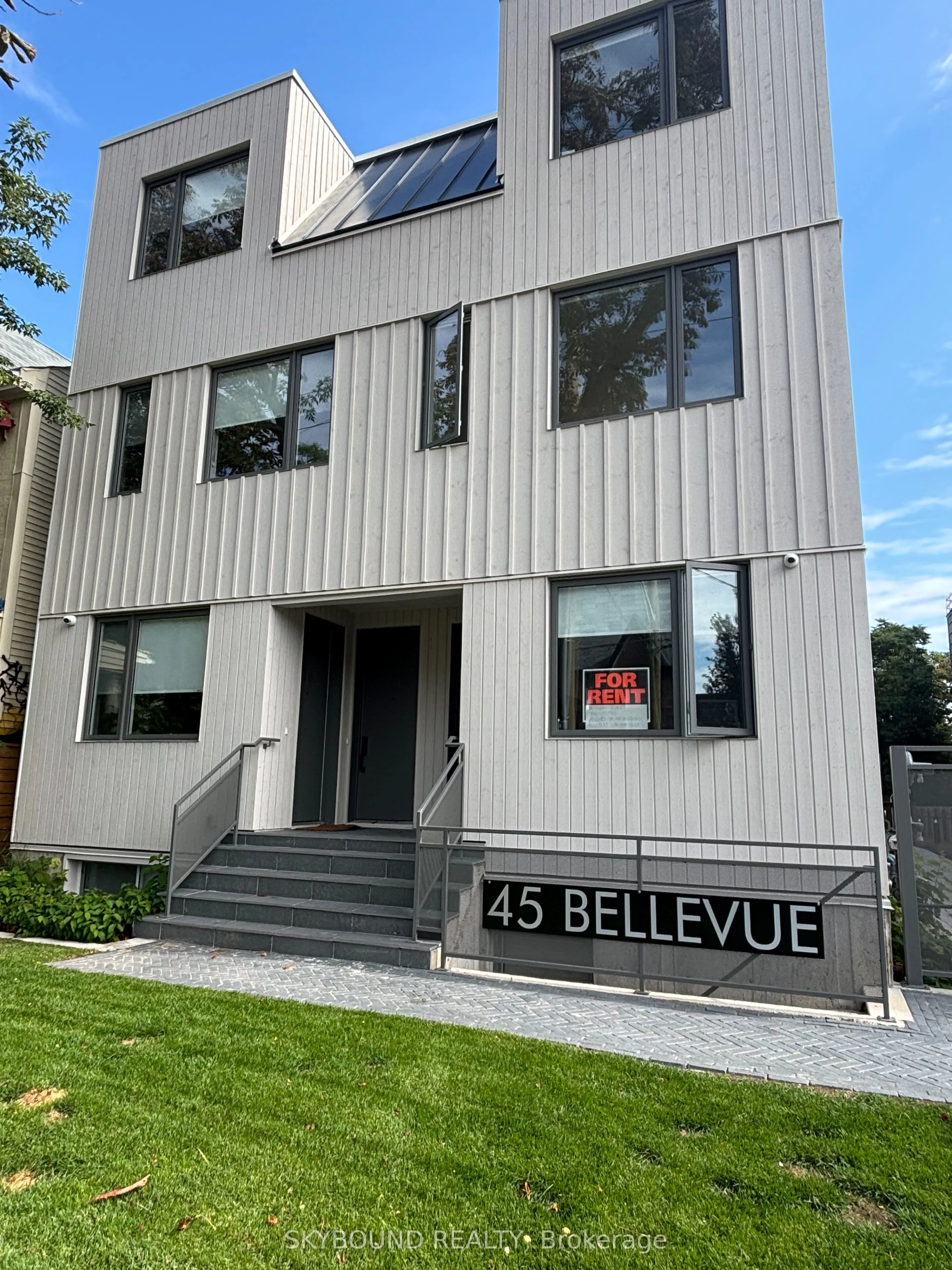 45 Bellevue Avenue #2B