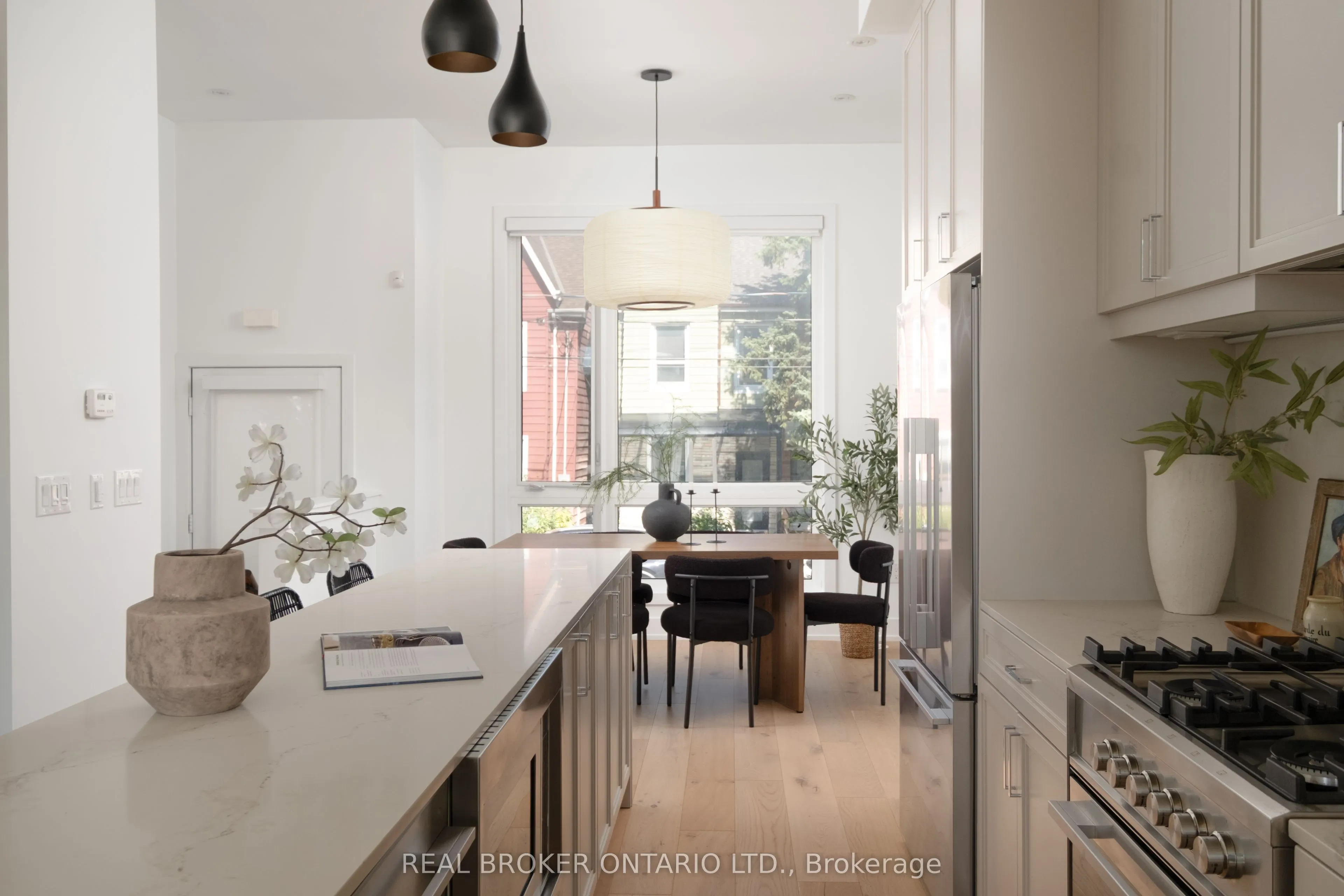 62A Perth Avenue