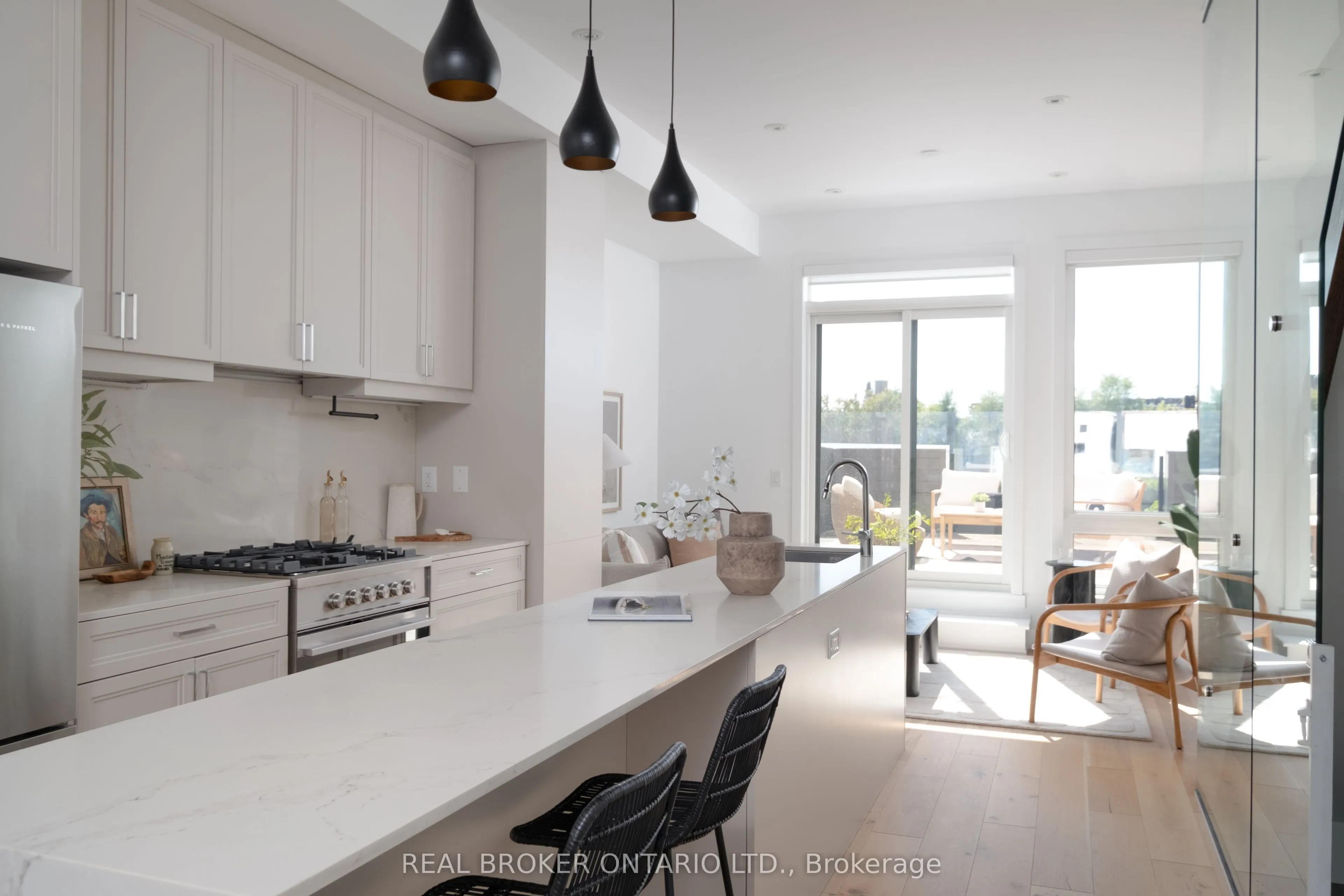 62A Perth Avenue