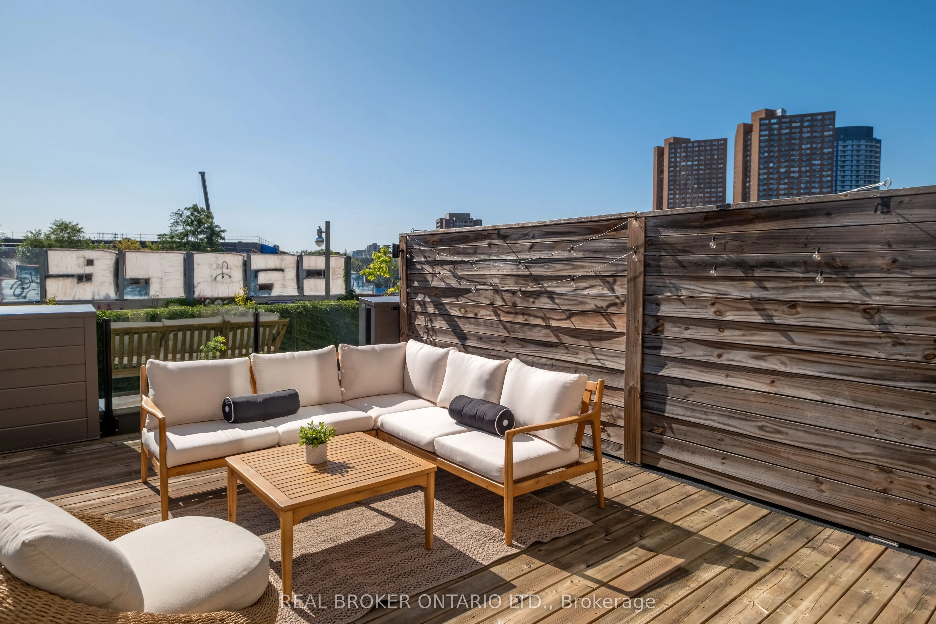 62A Perth Avenue