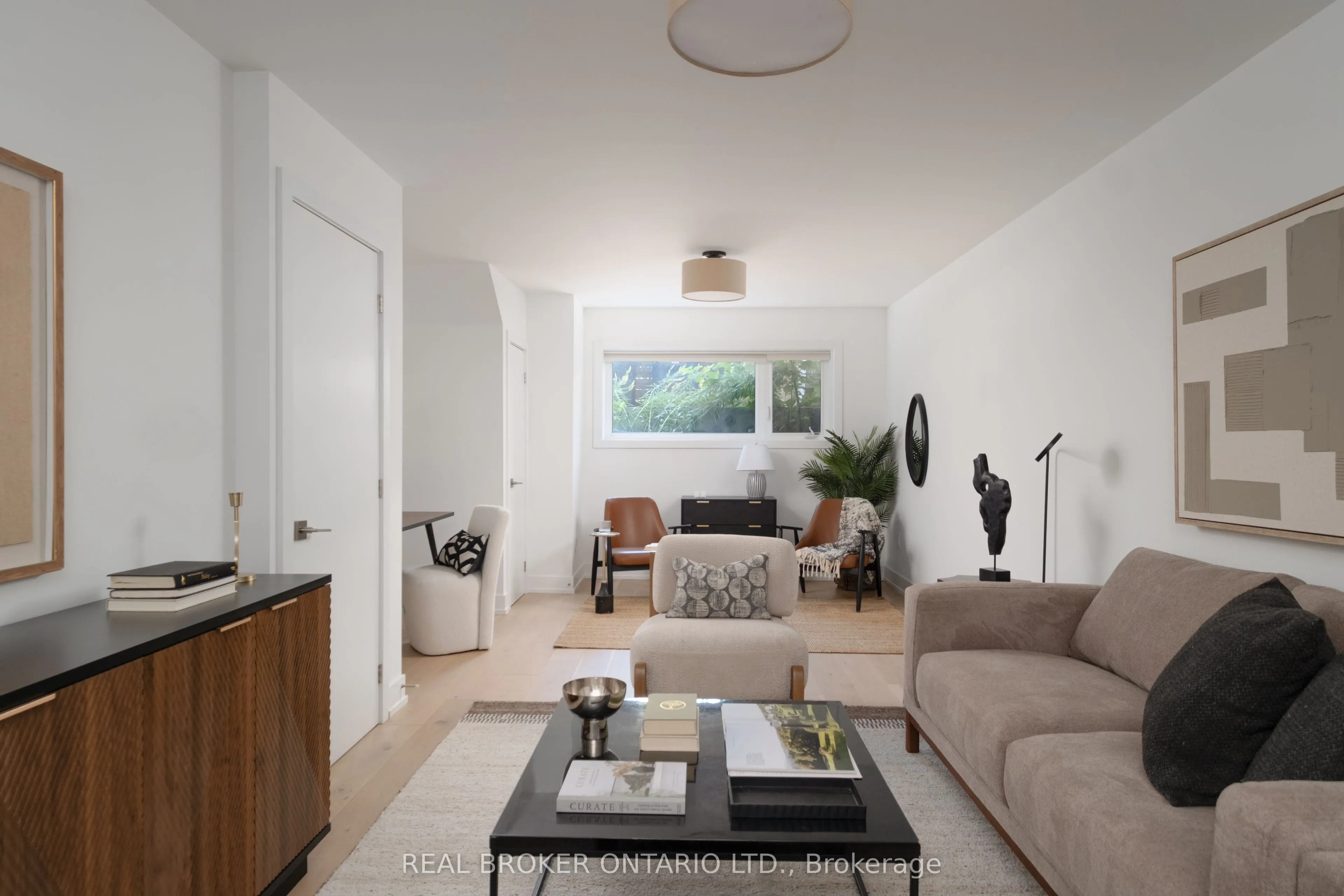 62A Perth Avenue