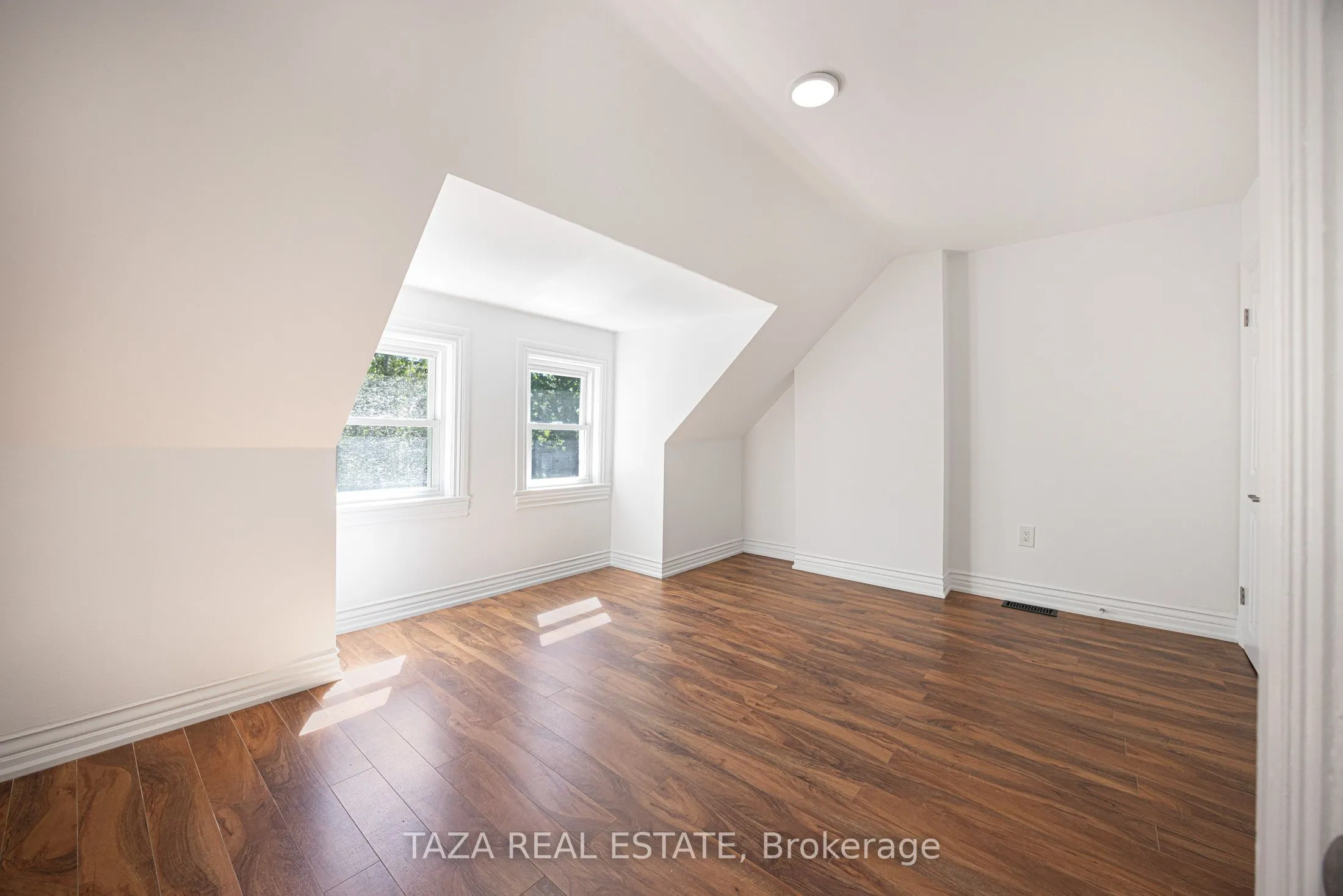 46 Euclid Avenue