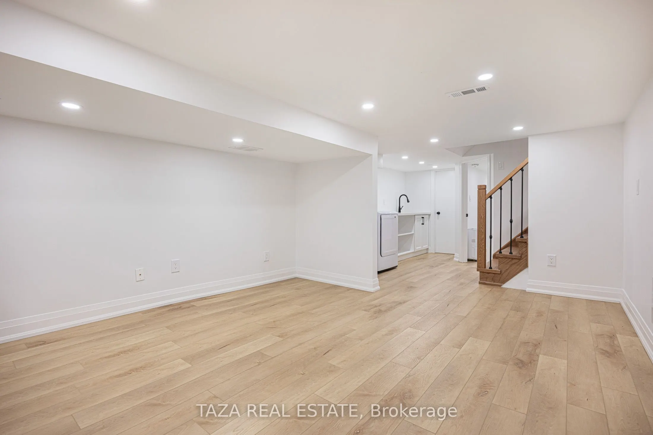 46 Euclid Avenue