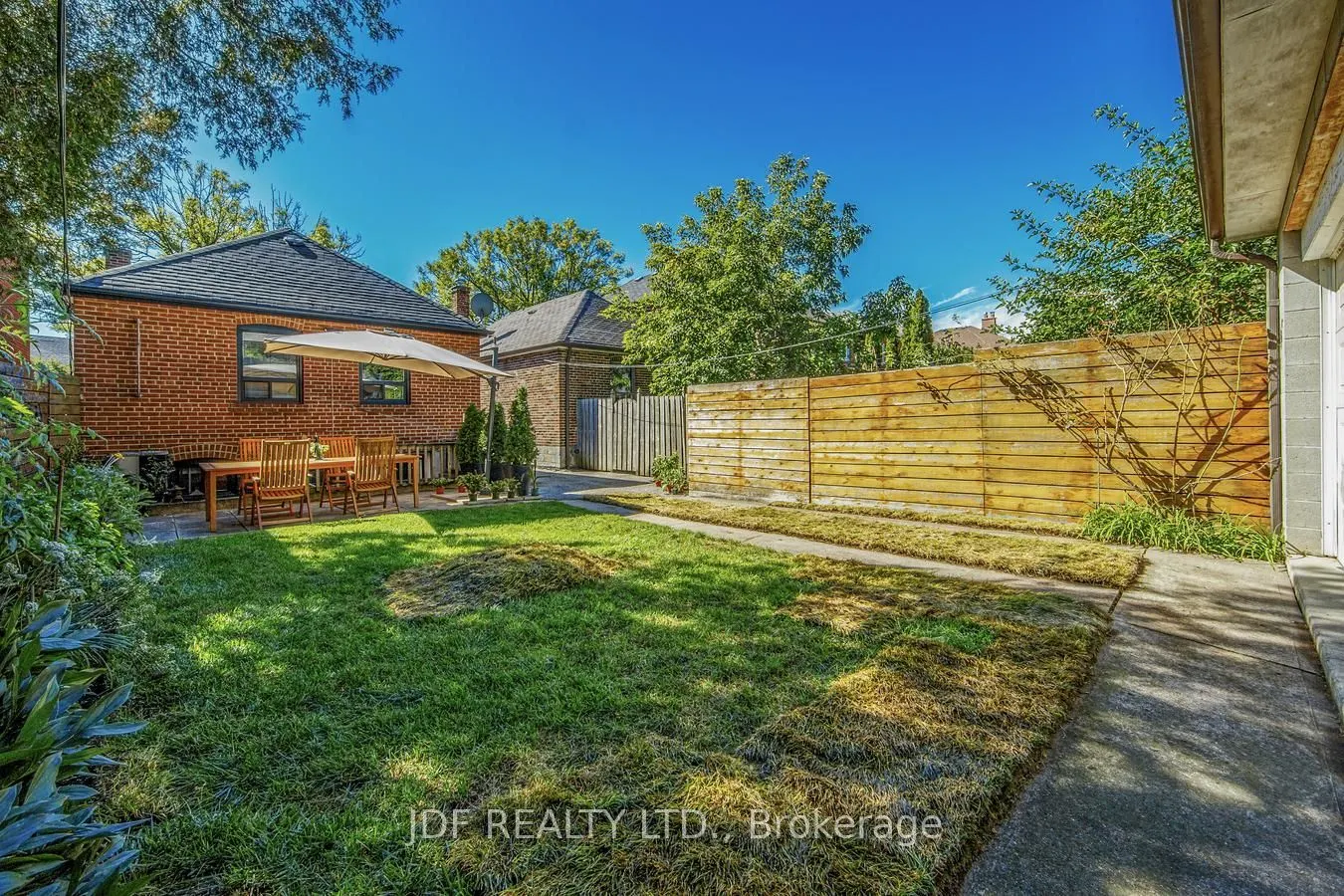 313 Vaughan Road