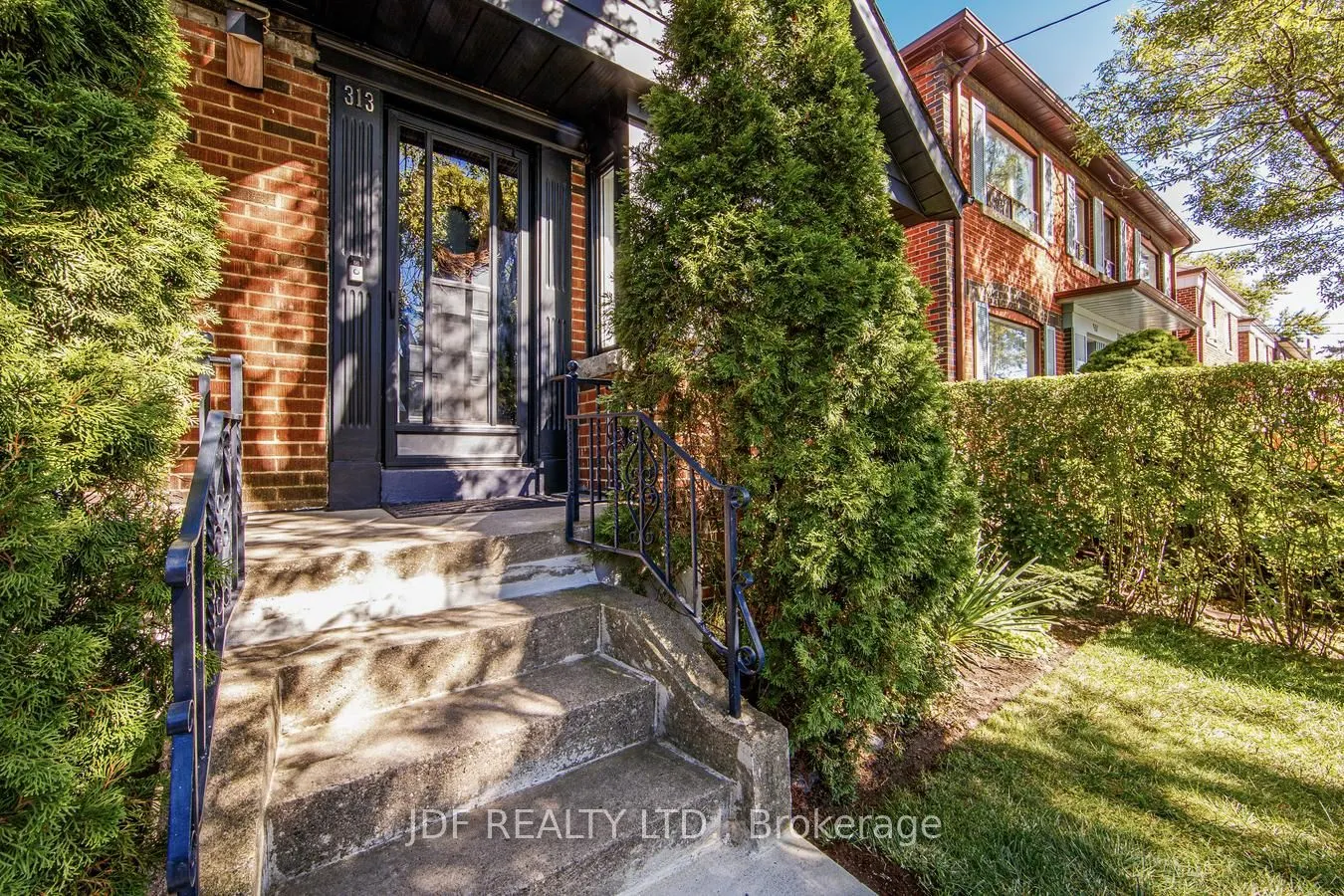 313 Vaughan Road
