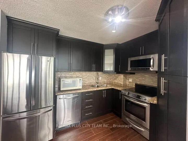 250 Queens Quay W #1506