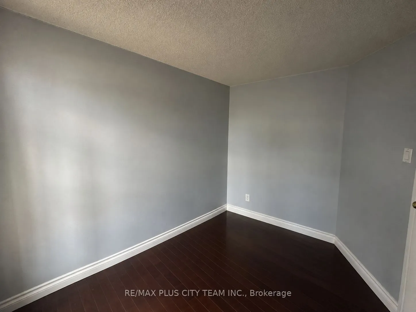 250 Queens Quay W #1506