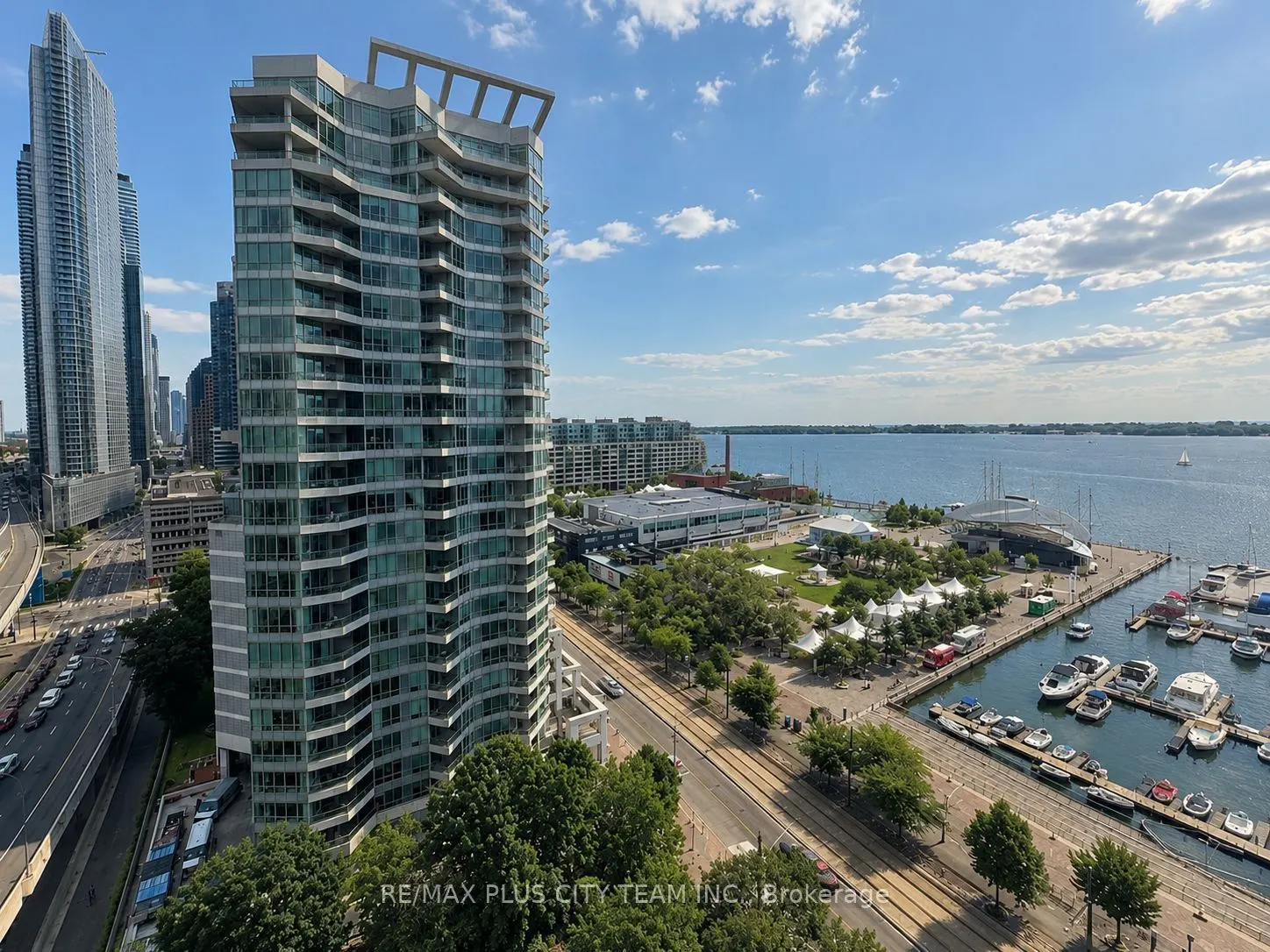250 Queens Quay W #1506