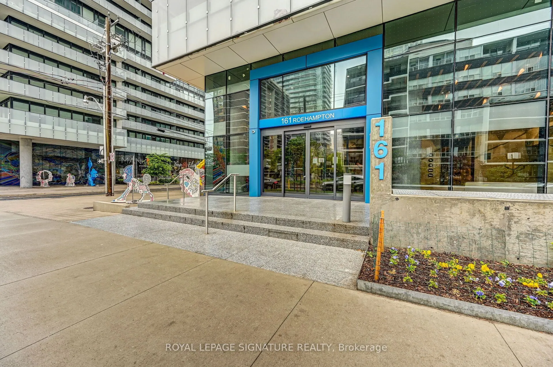 161 Roehampton Avenue #3604