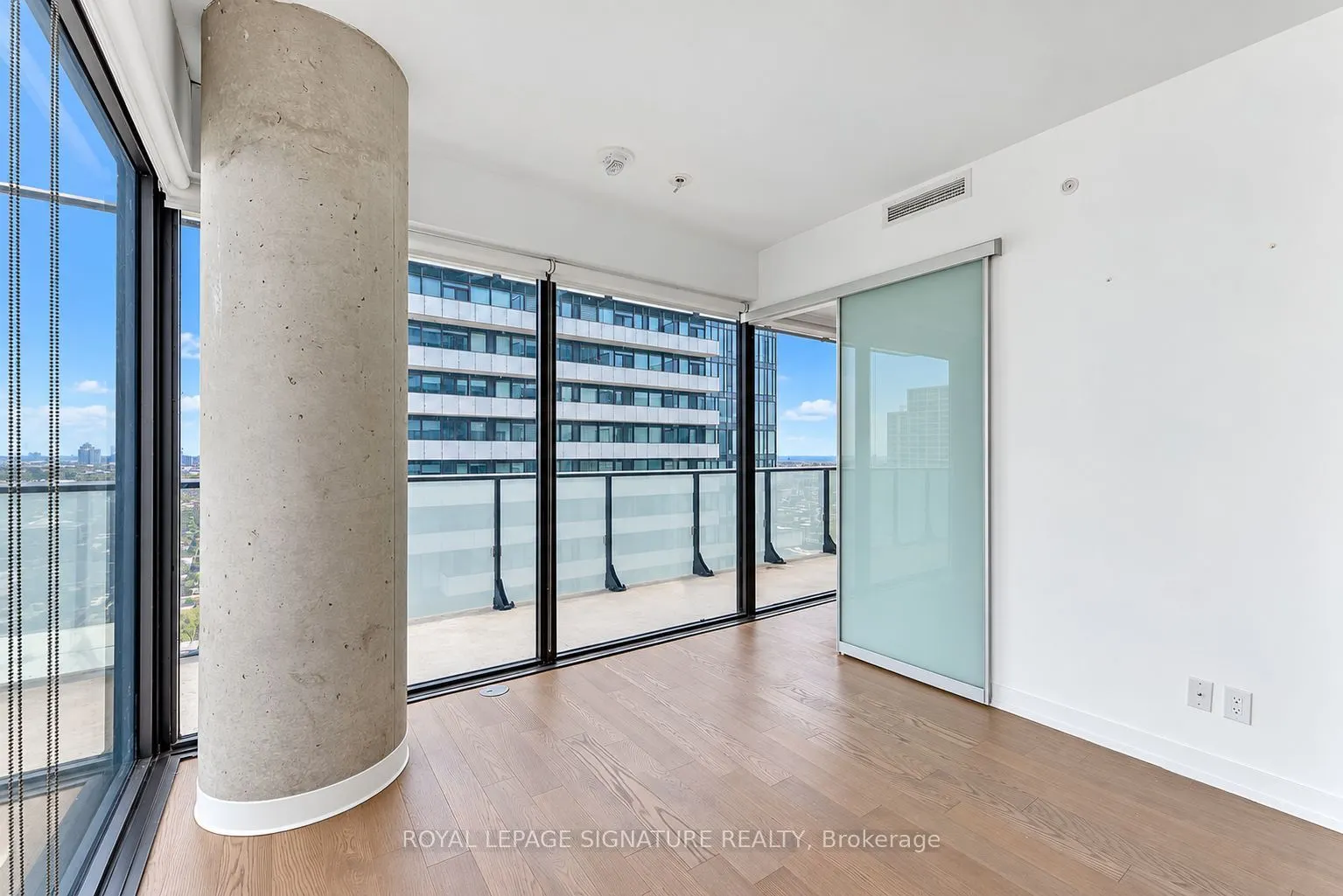 161 Roehampton Avenue #3604