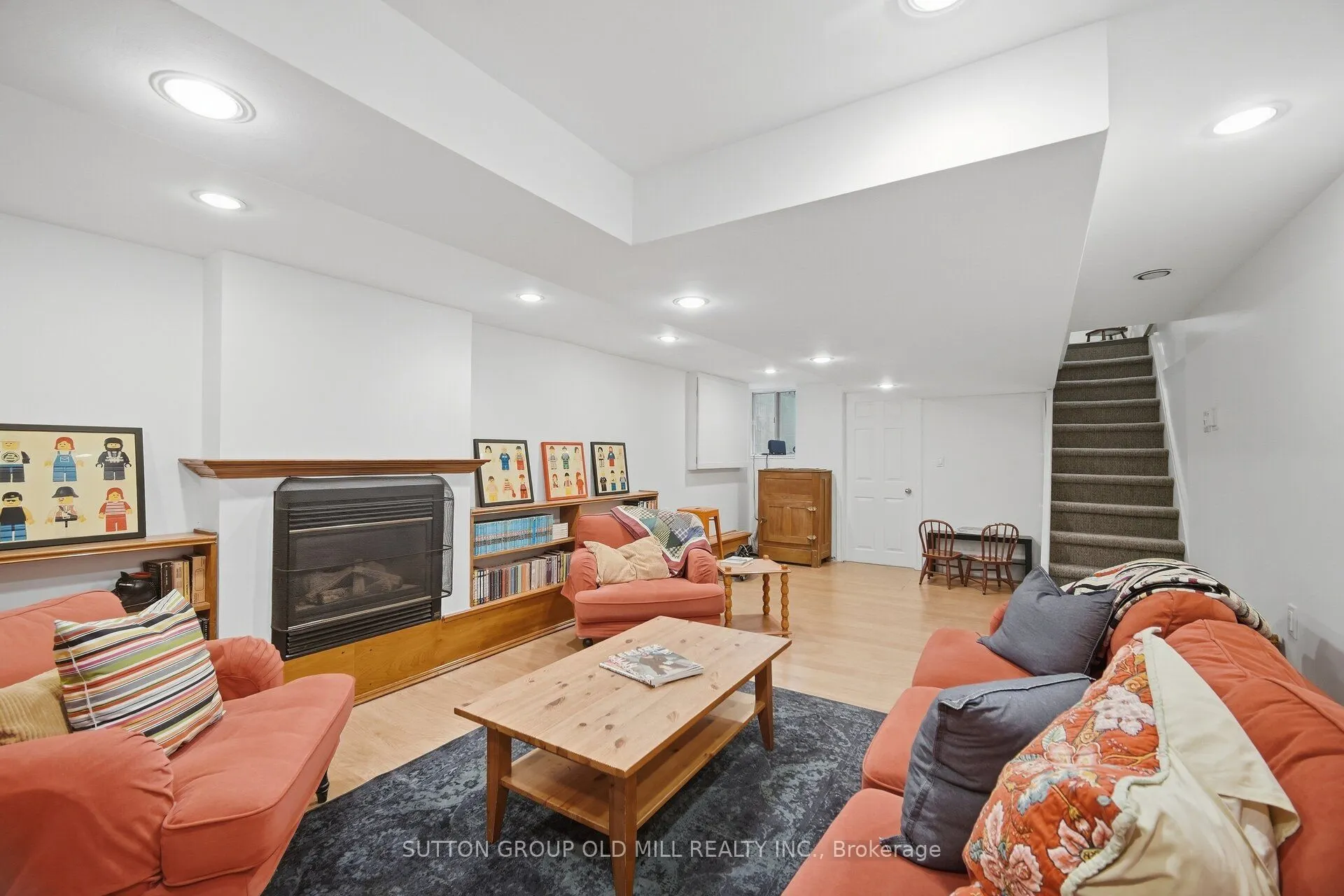 111 Palmerston Avenue
