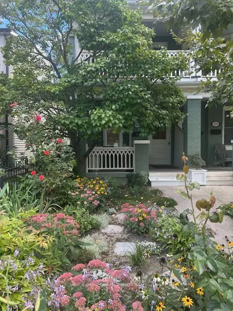 111 Palmerston Avenue