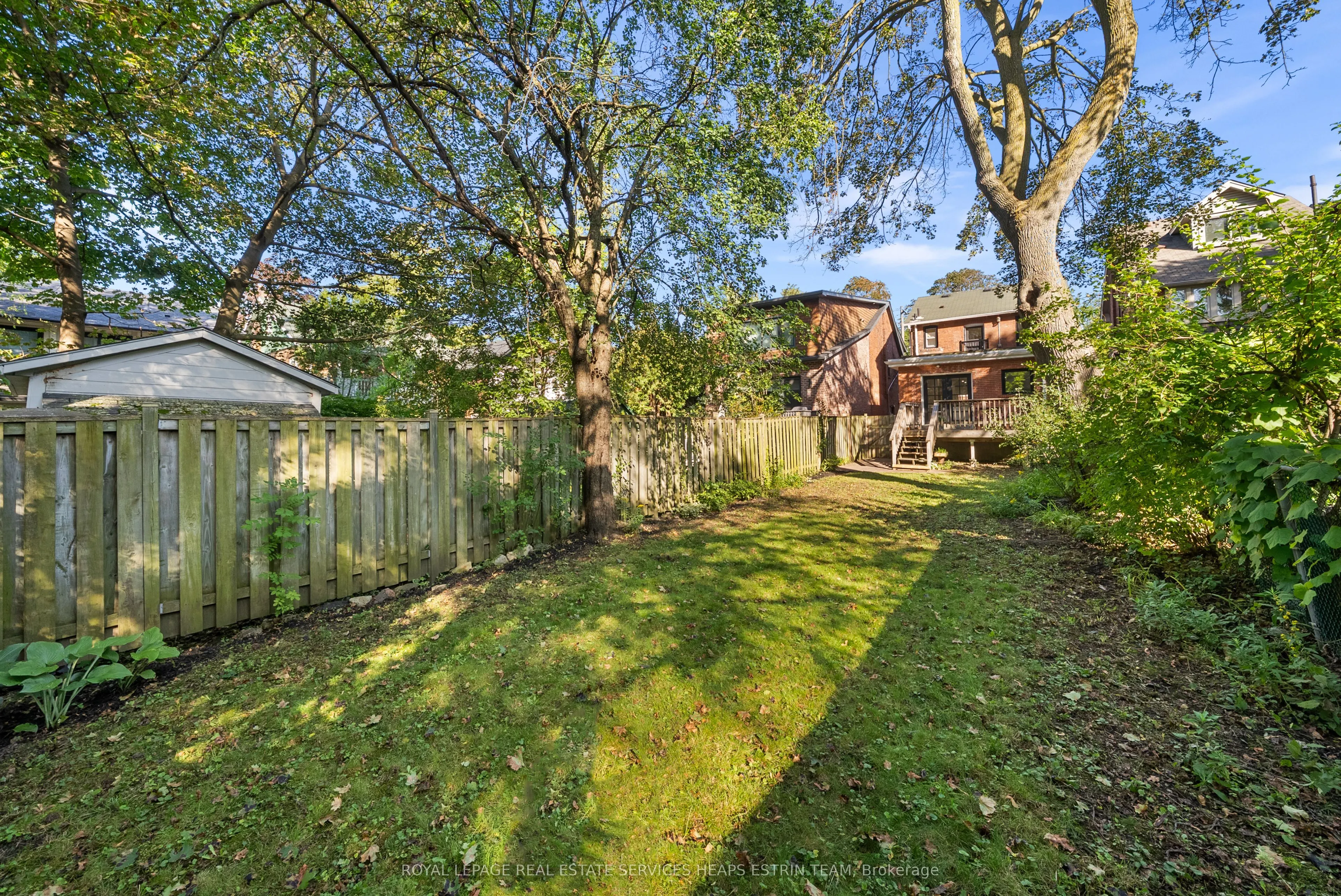 231 Heath Street E