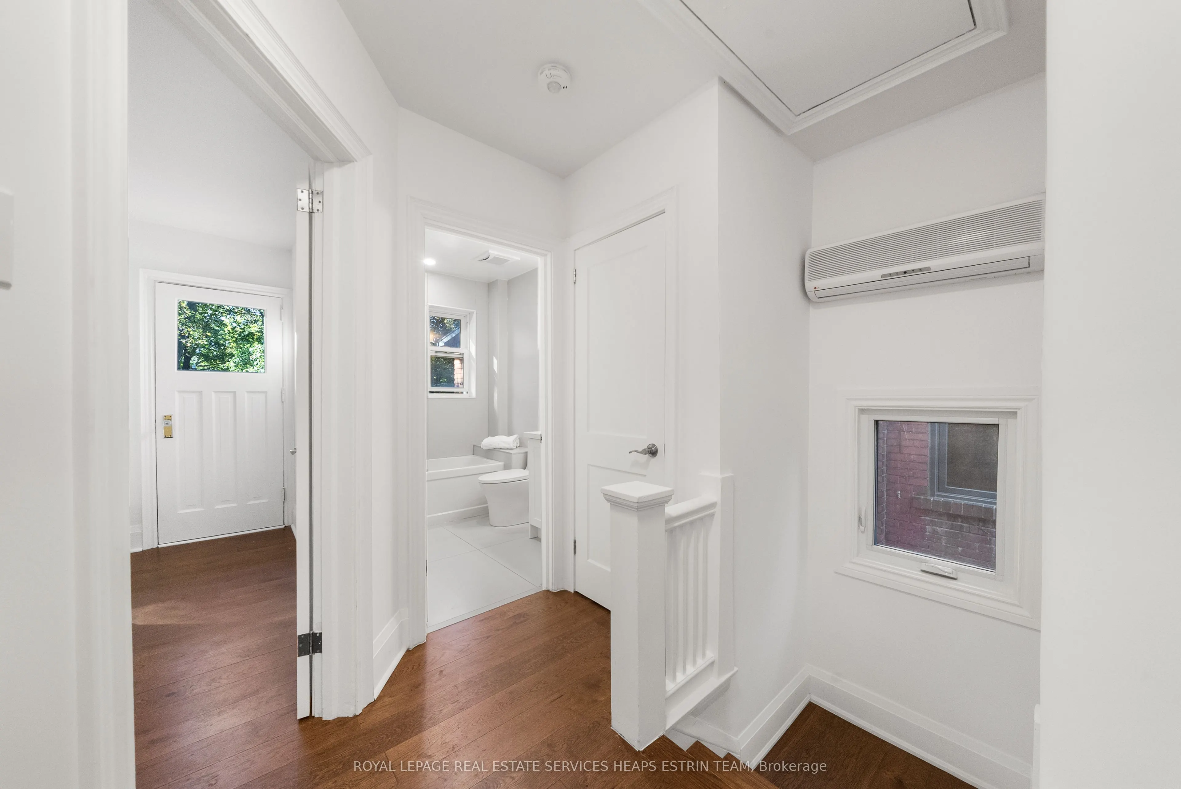 231 Heath Street E
